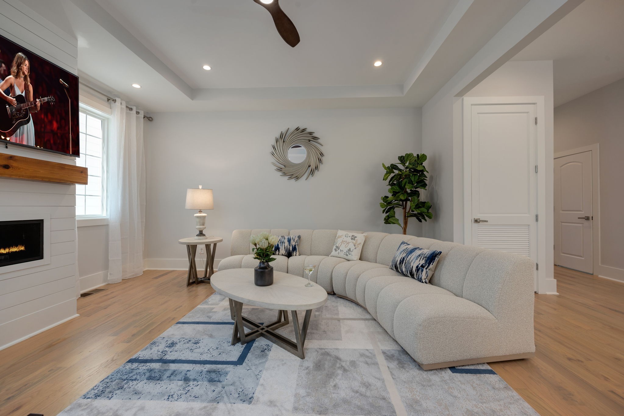 521 Camden Dr Unit: A