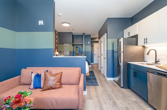 50 Music Sq, W Unit: 319