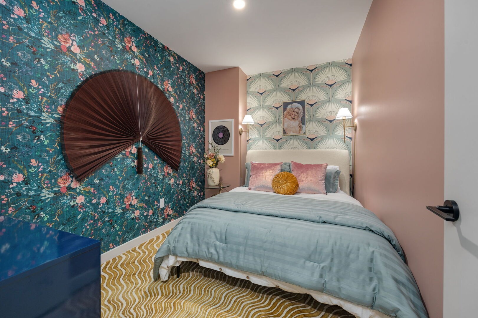 635 7th Ave, S Unit: 409