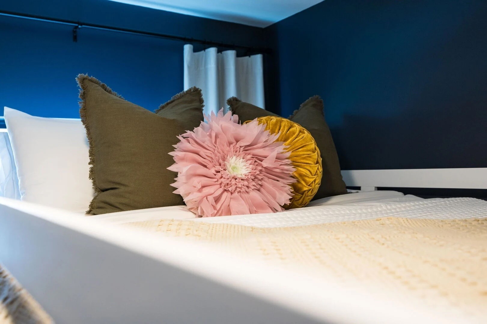 635 7th Ave, S Unit: 409