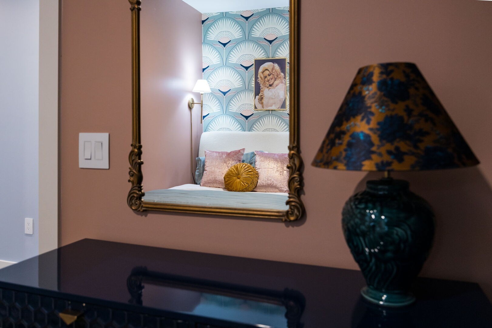 635 7th Ave, S Unit: 409