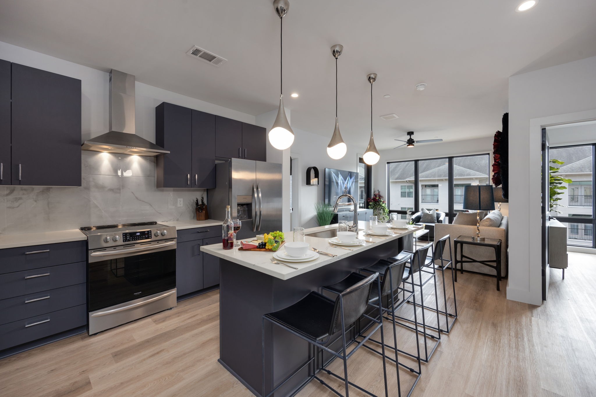 303 31st Ave, N Unit: 403