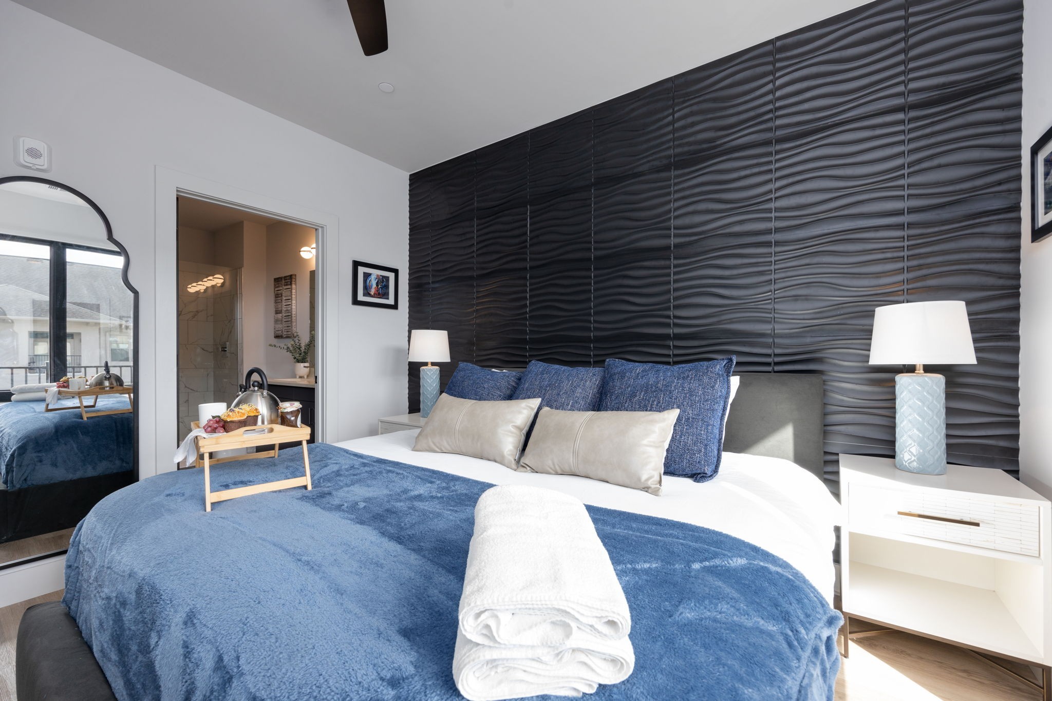 303 31st Ave, N Unit: 403