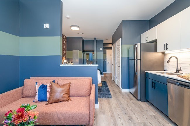 50 Music Sq, W Unit: 620