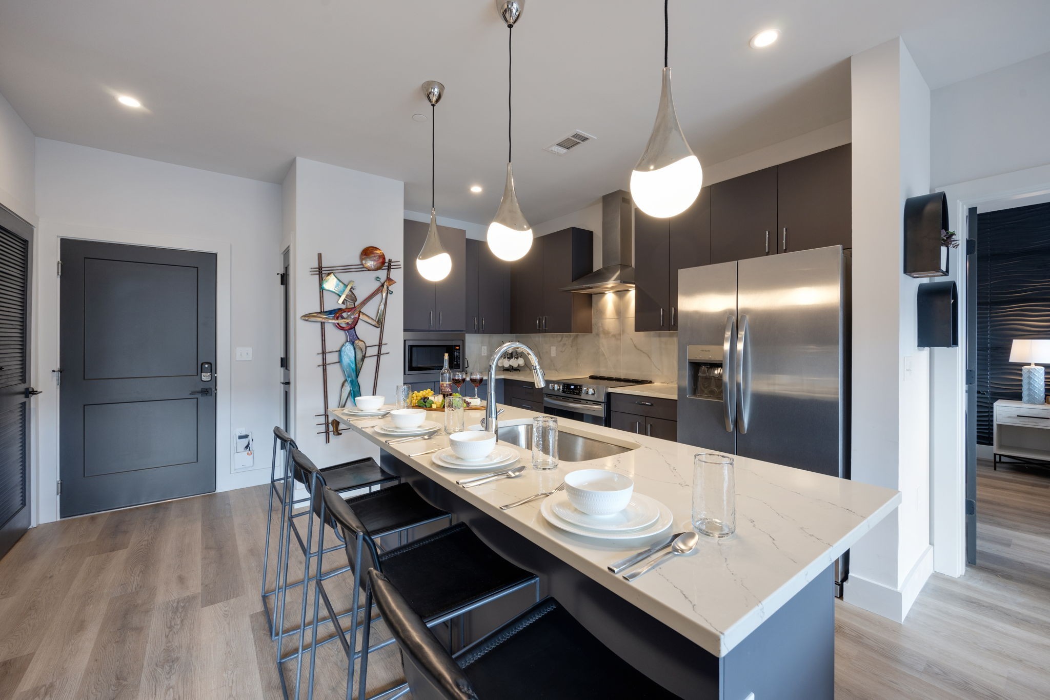 303 31st Ave, N Unit: 403