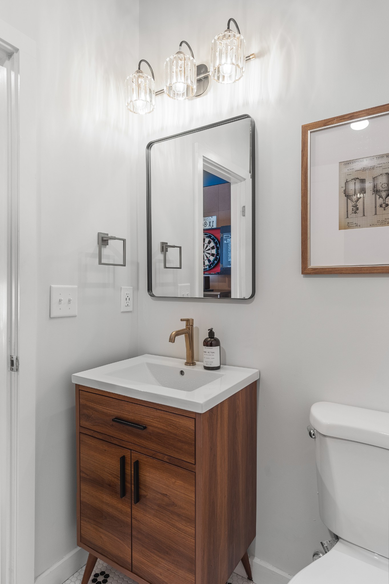1222 Gallatin Ave Unit: 6