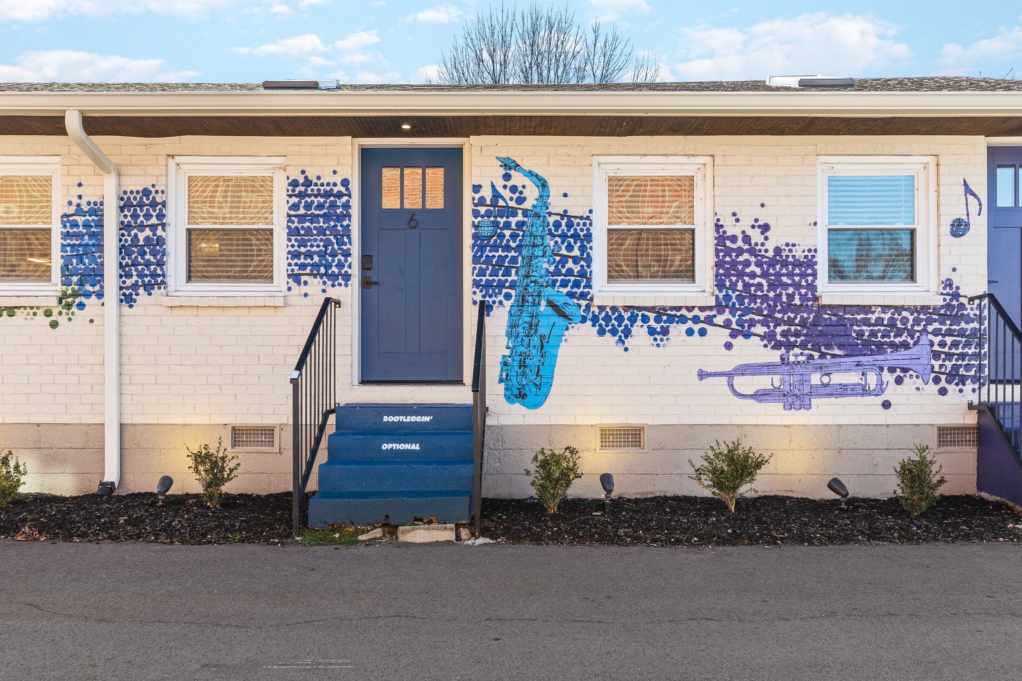 1222 Gallatin Ave Unit: 6