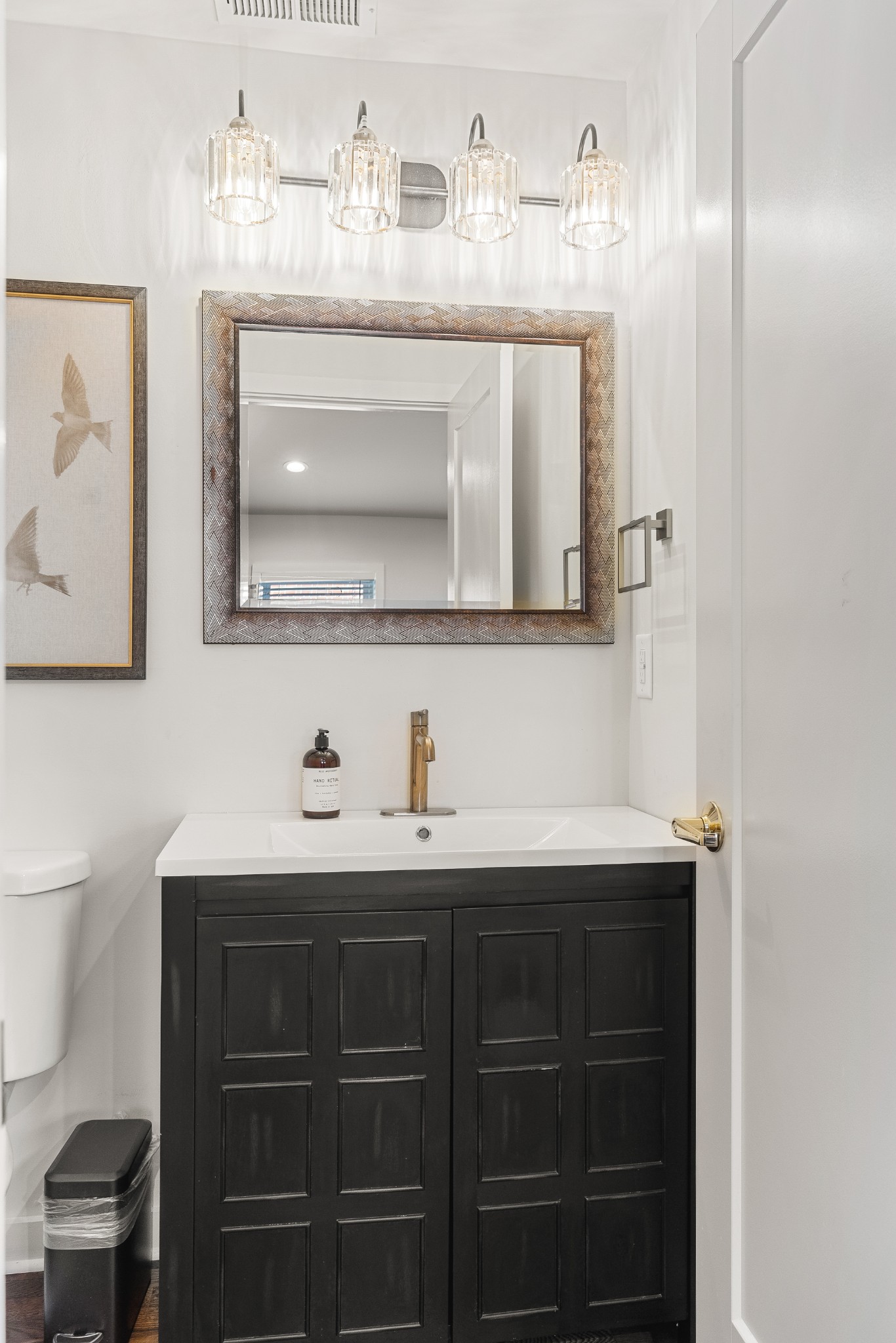 1222 Gallatin Ave Unit: 6