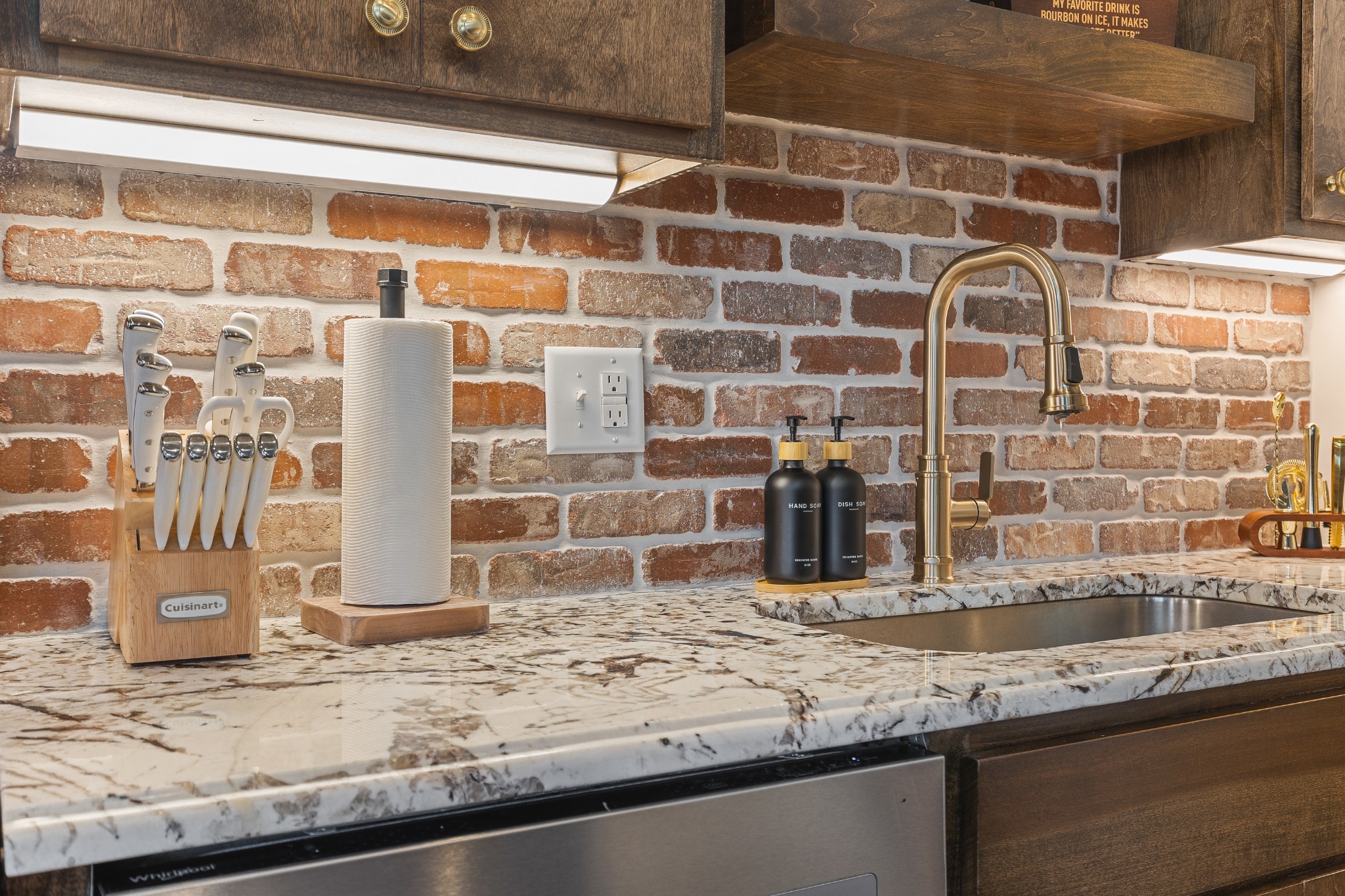 1222 Gallatin Ave Unit: 6