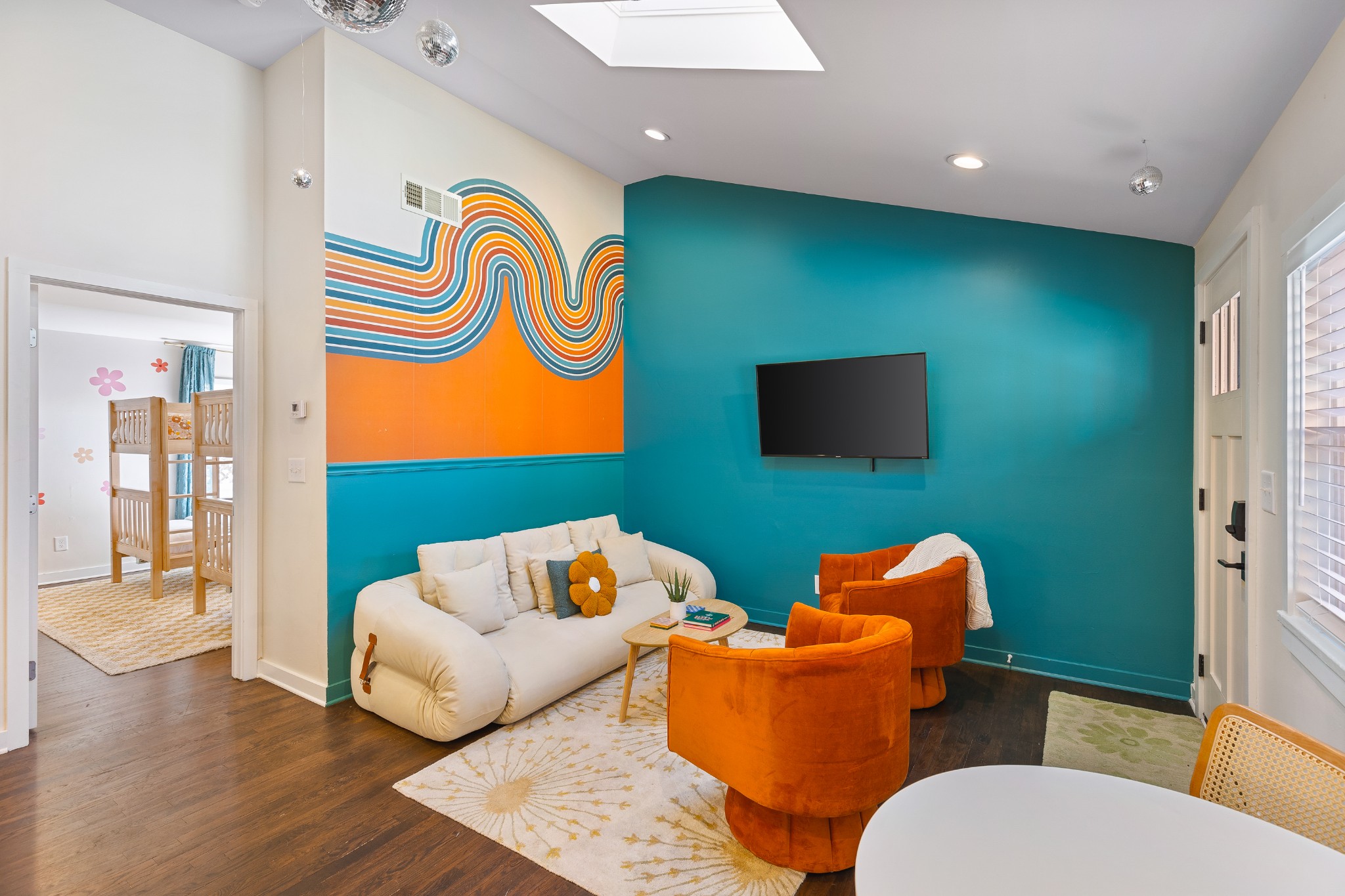 1222 Gallatin Ave Unit: 7