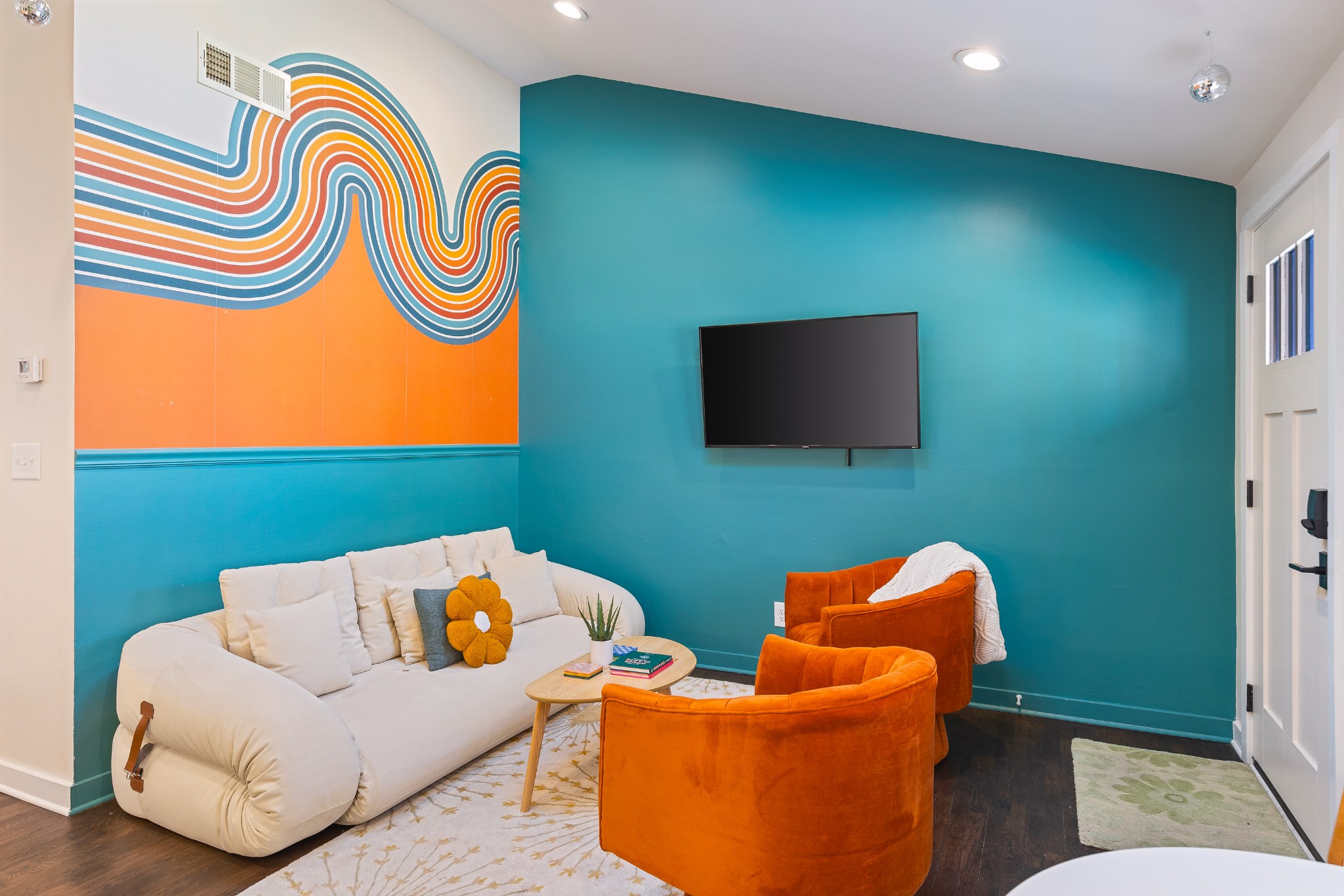 1222 Gallatin Ave Unit: 7