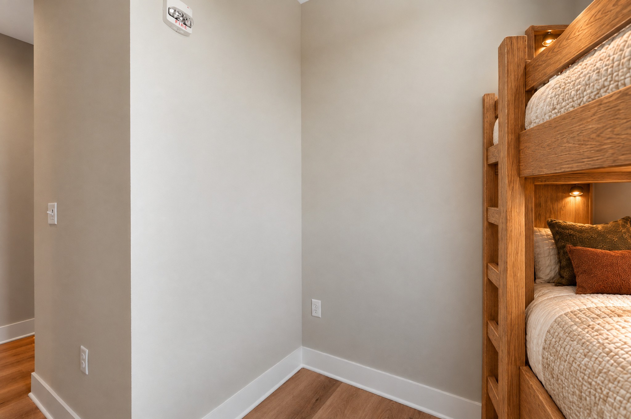 730 Main St Unit: 601