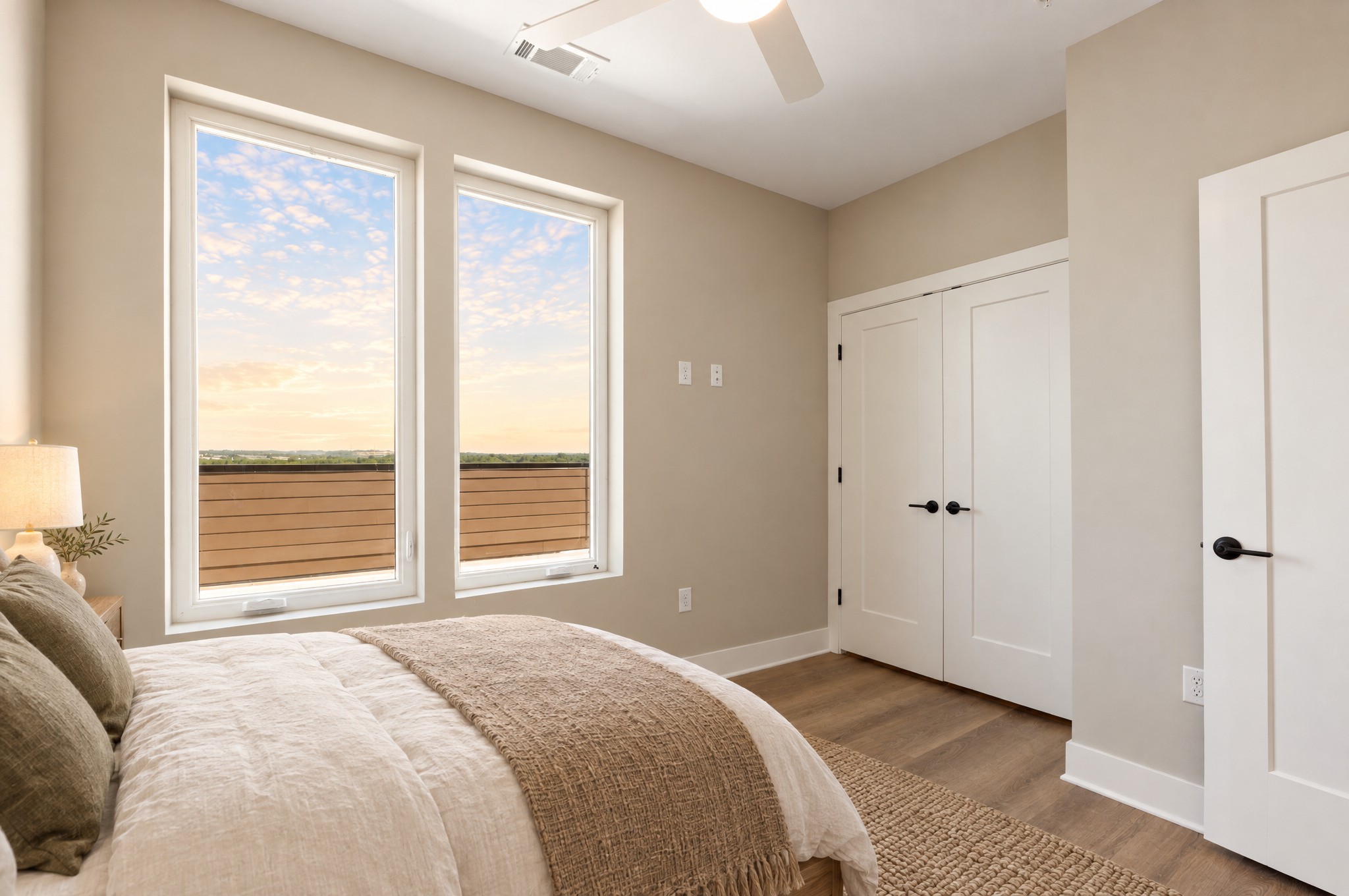730 Main St Unit: 601
