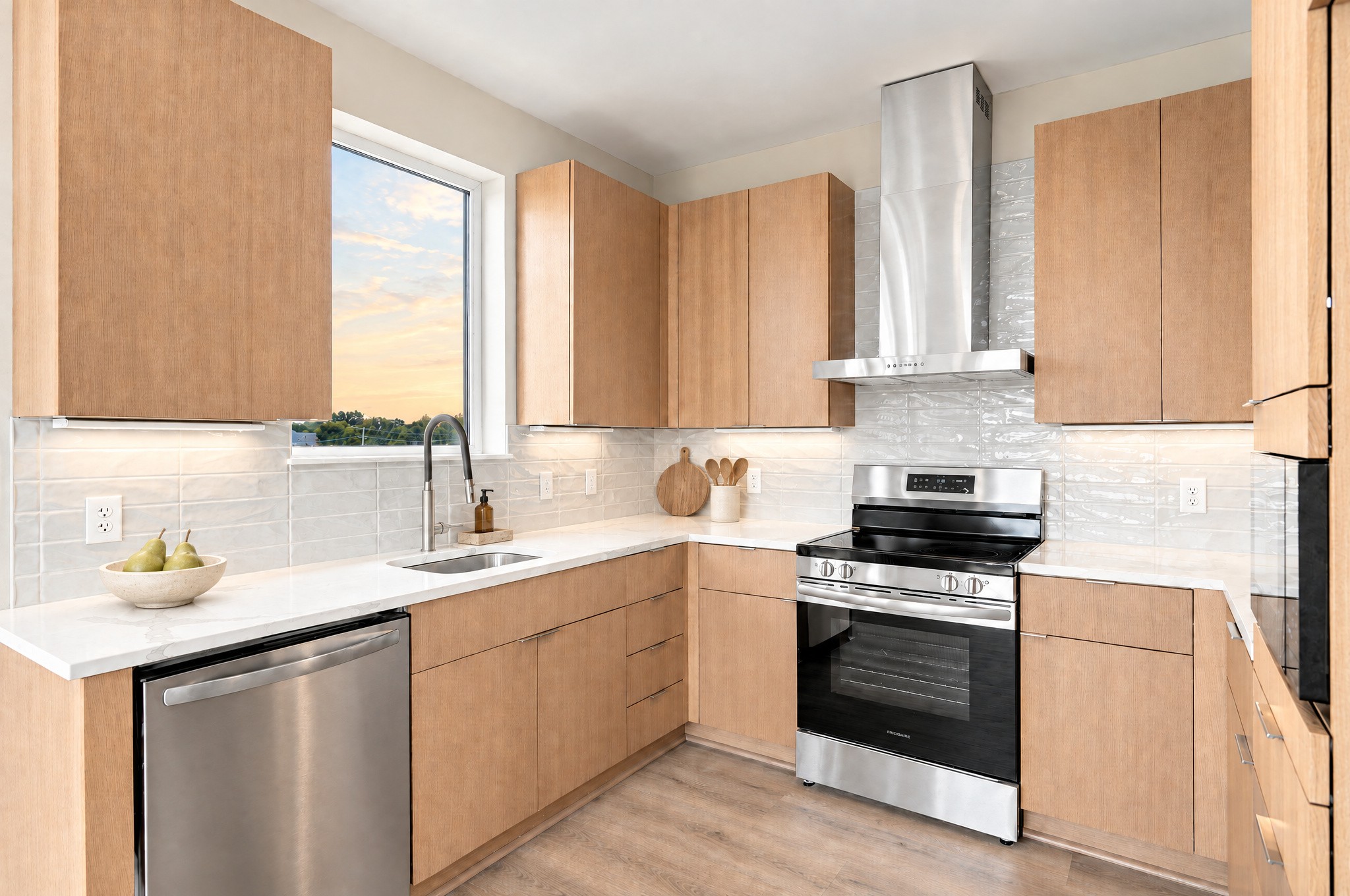 730 Main St Unit: 608