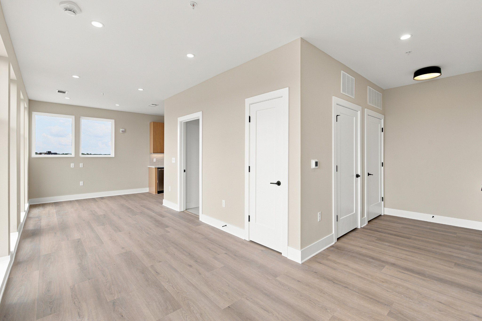 730 Main St Unit: 608