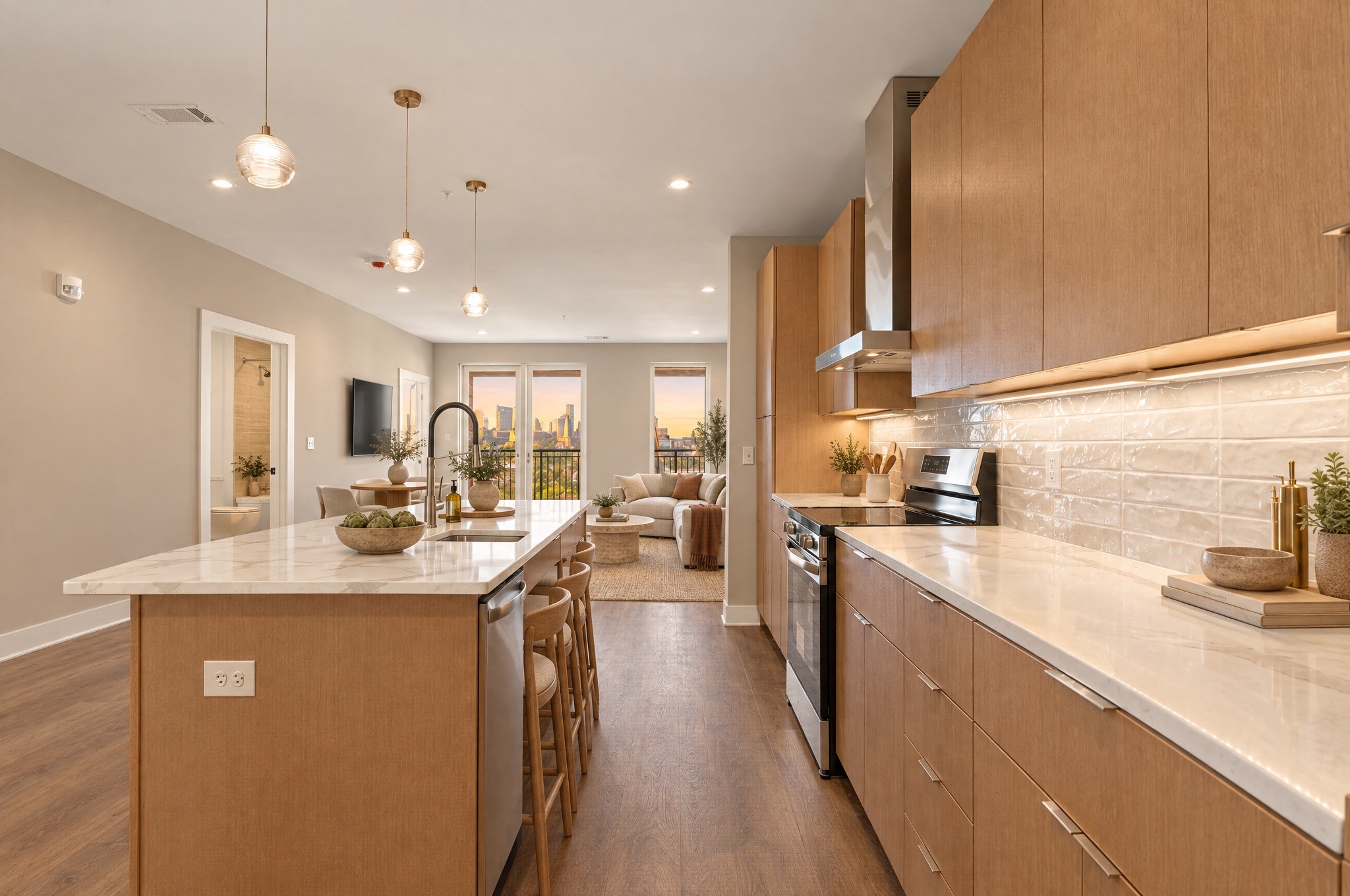 730 Main St Unit: 412