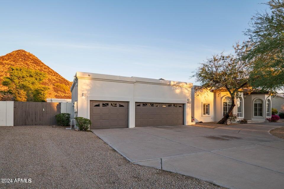 9925 N 131ST Place