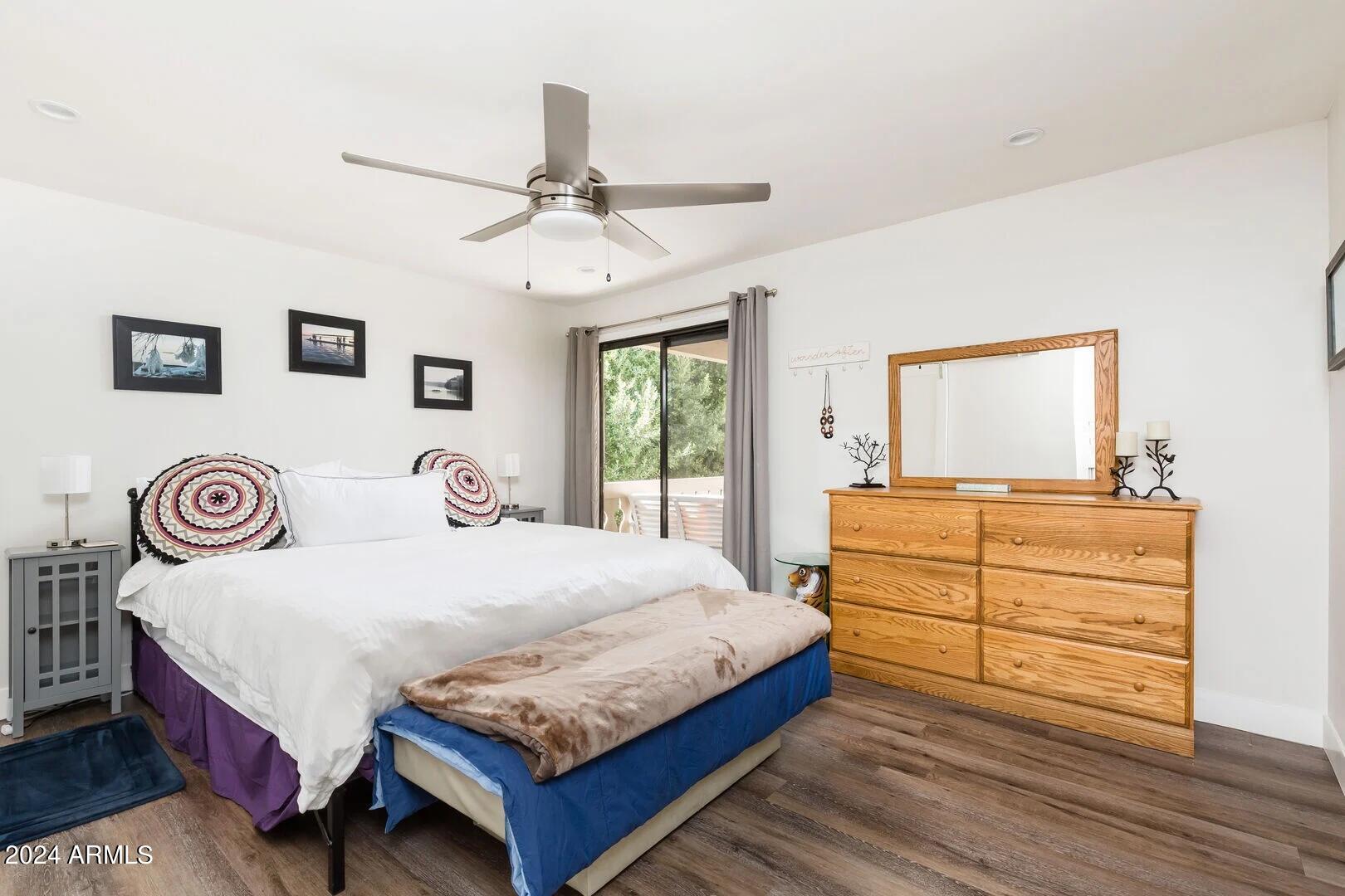 4950 N MILLER Road, 230