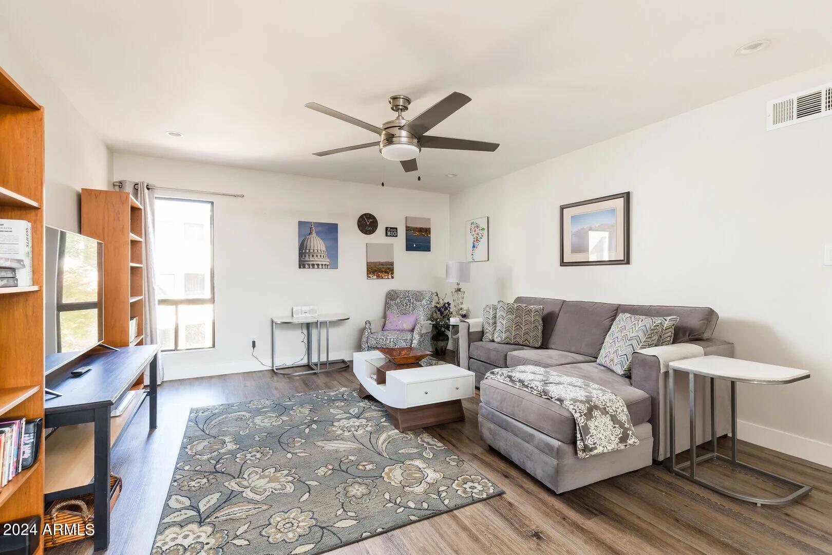 4950 N MILLER Road, 230
