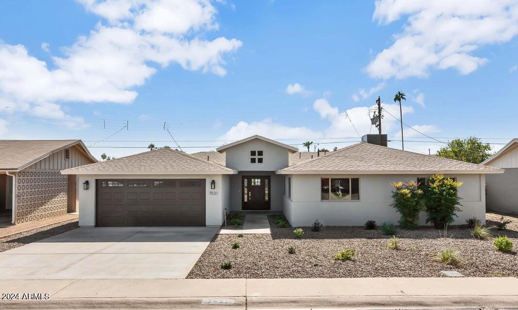 7531 E CAMBRIDGE Avenue
