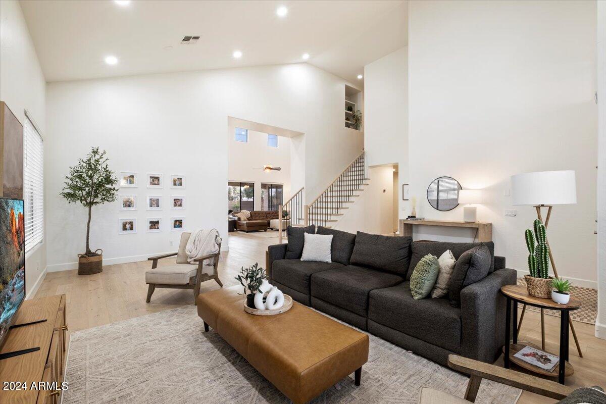 3105 E Princeton Avenue