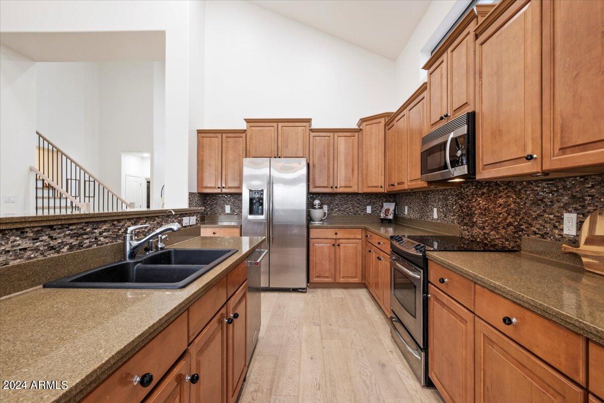 3105 E Princeton Avenue