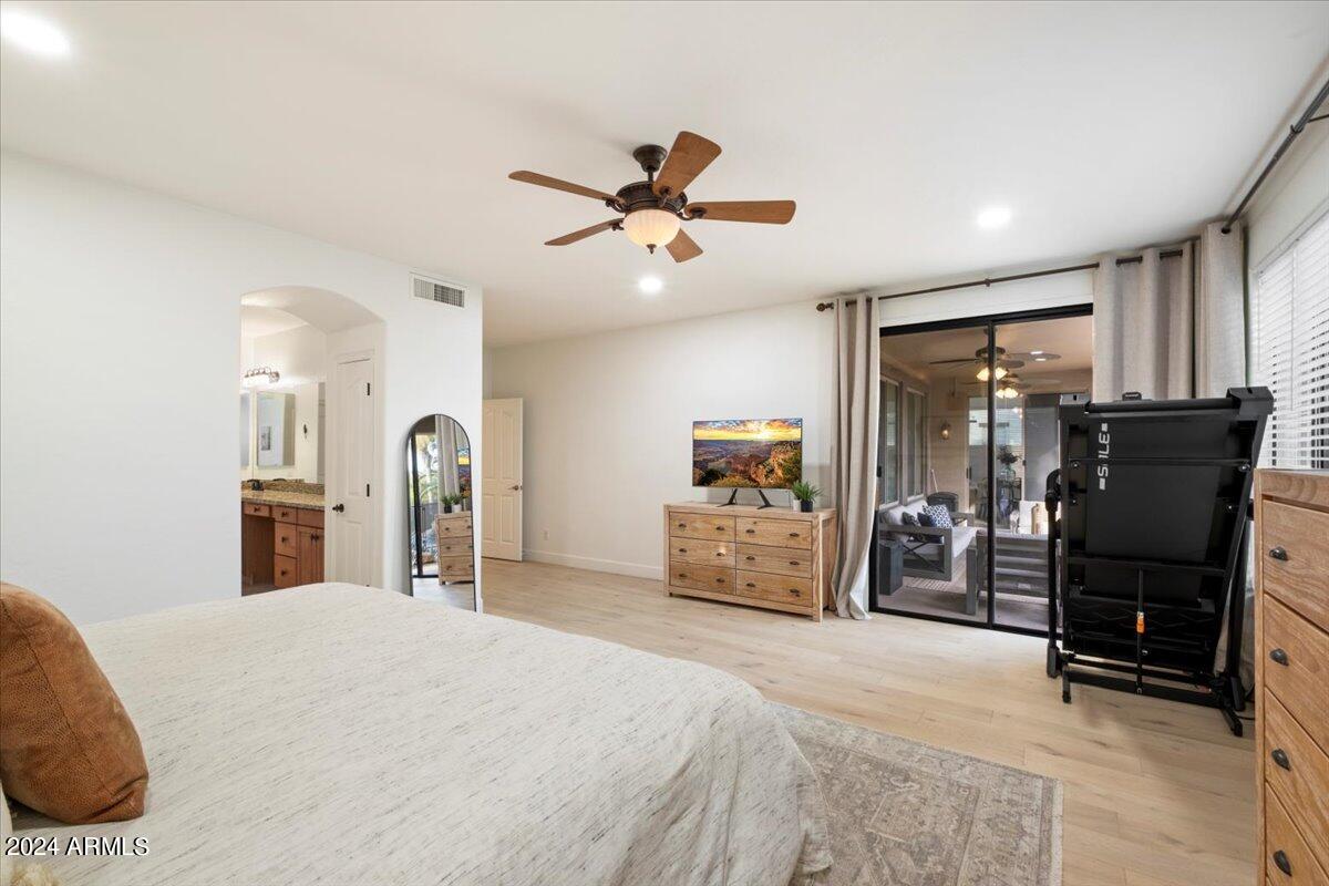 3105 E Princeton Avenue