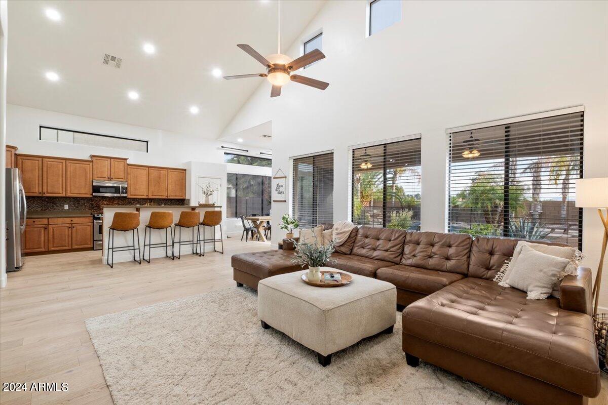 3105 E Princeton Avenue