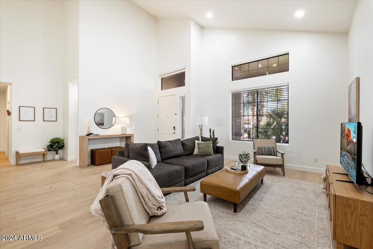 3105 E Princeton Avenue