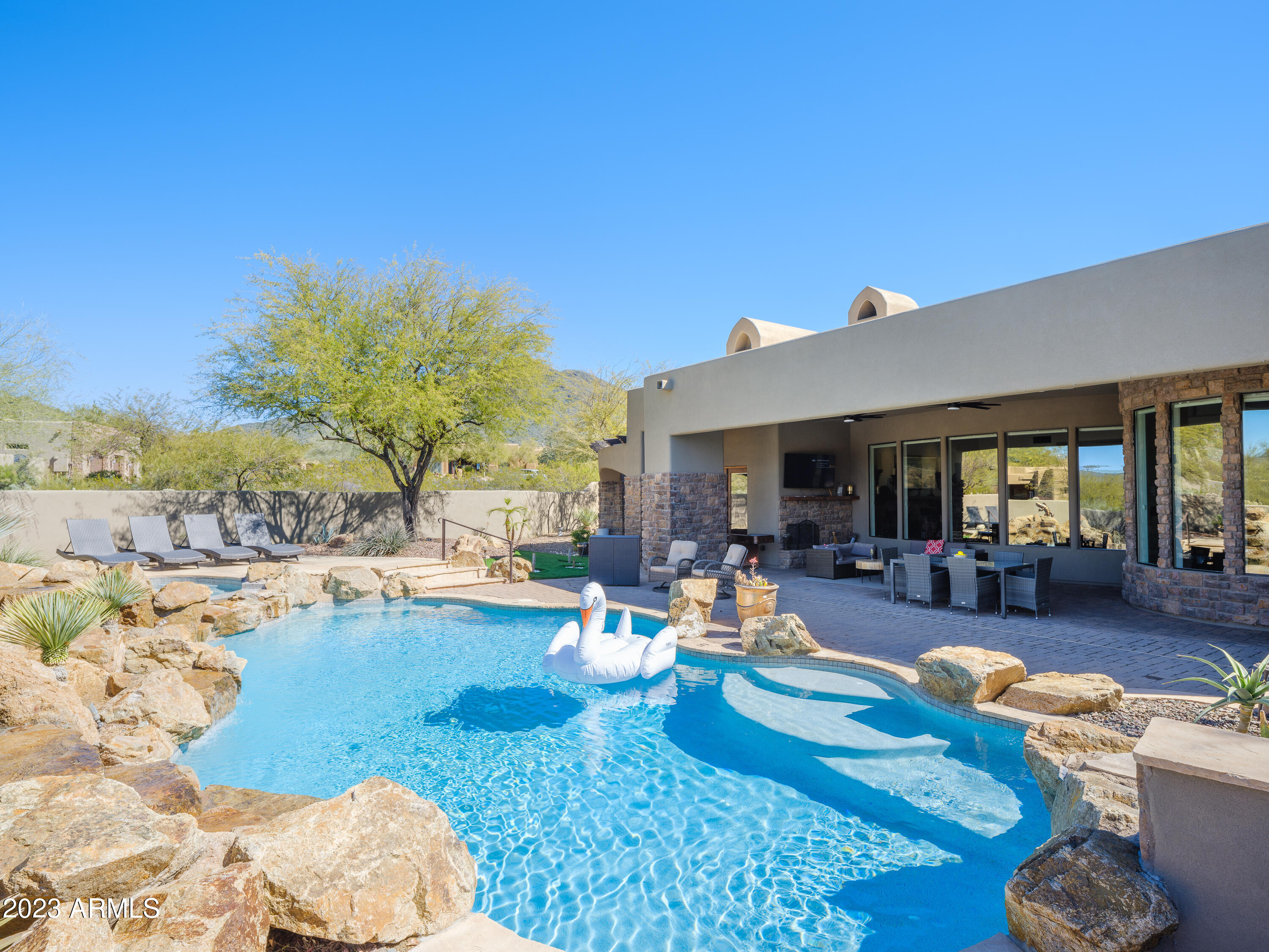 35982 N WILLOW CROSS Drive