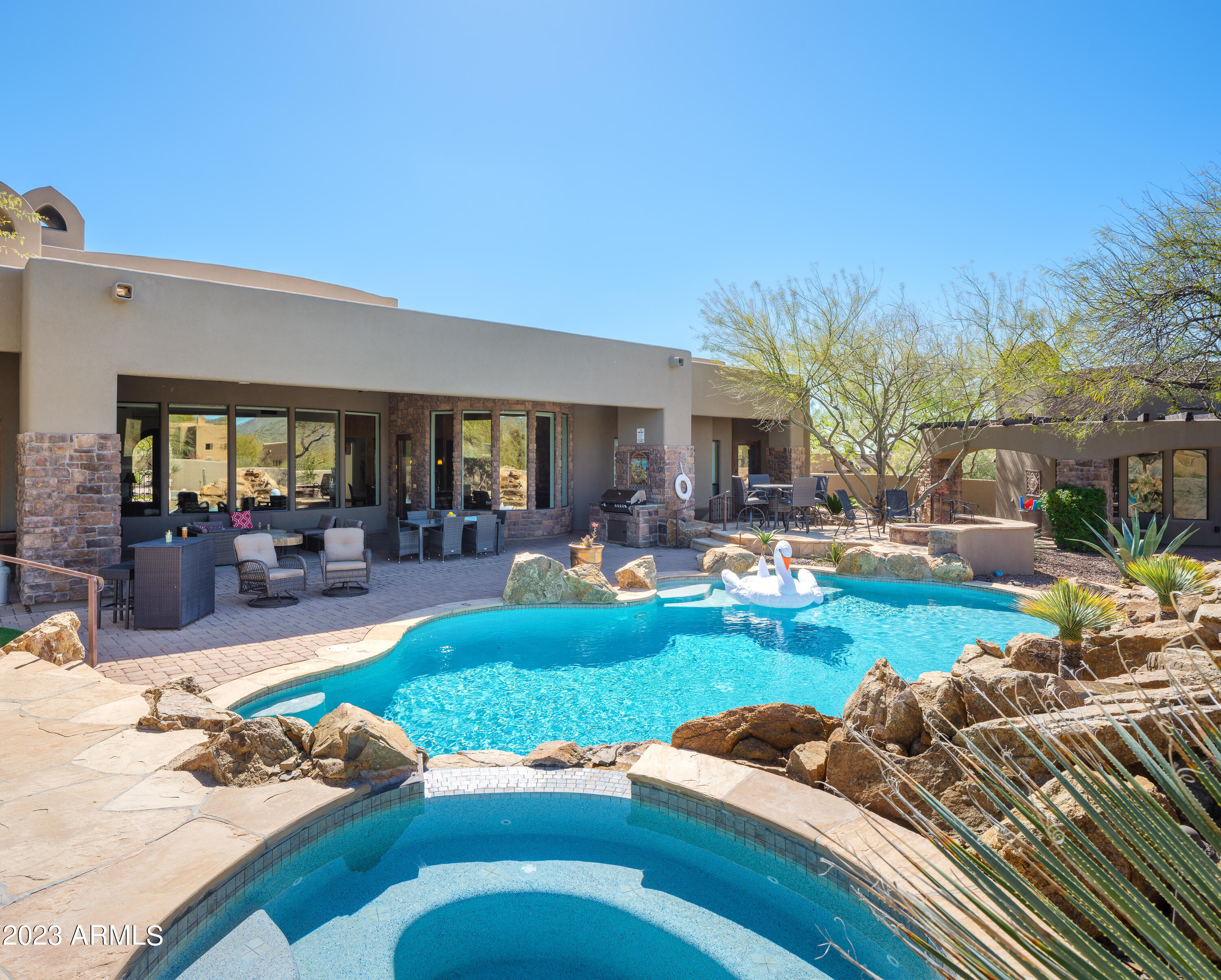 35982 N WILLOW CROSS Drive