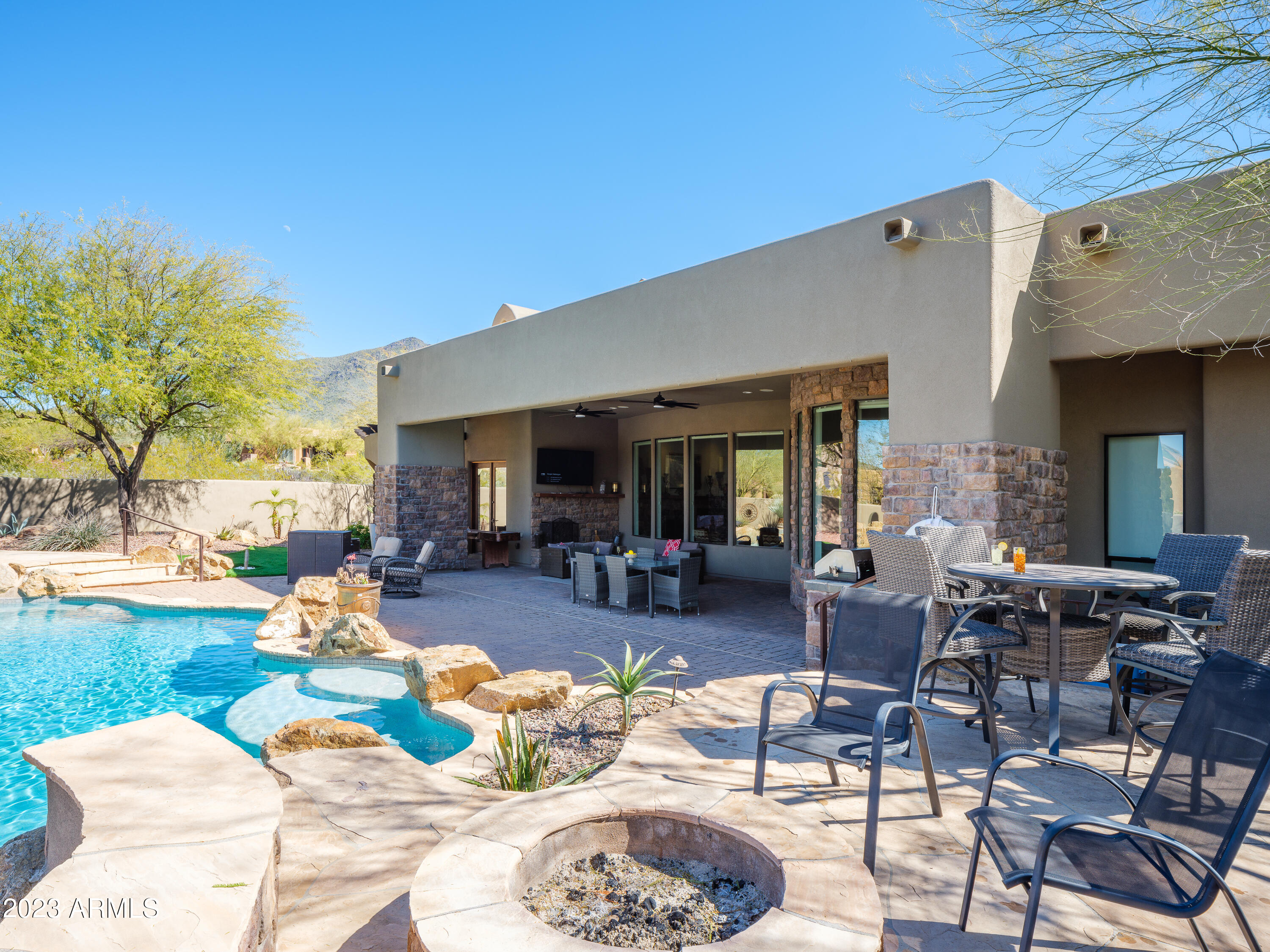 35982 N WILLOW CROSS Drive