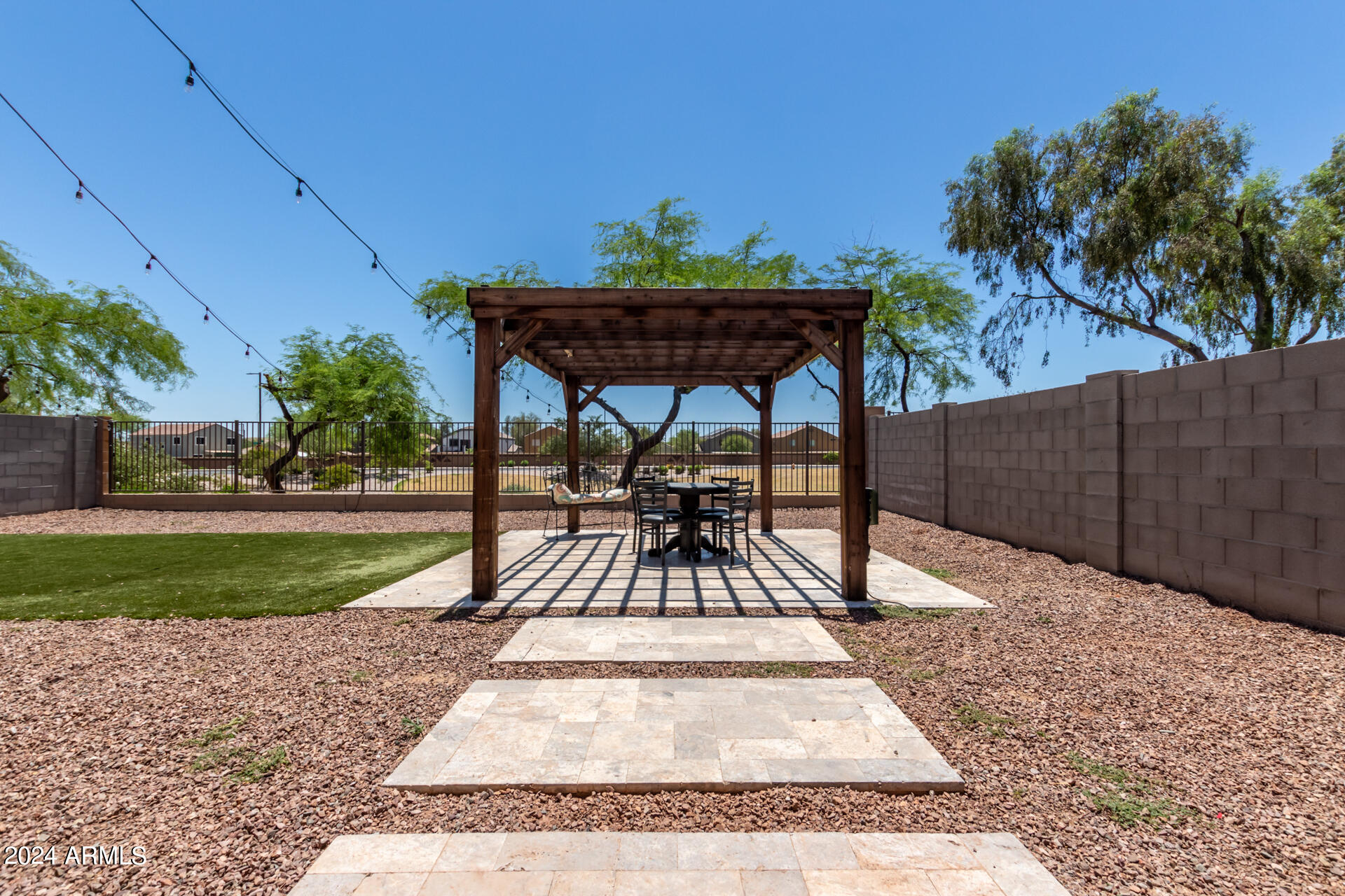 23637 W SONRISAS Street