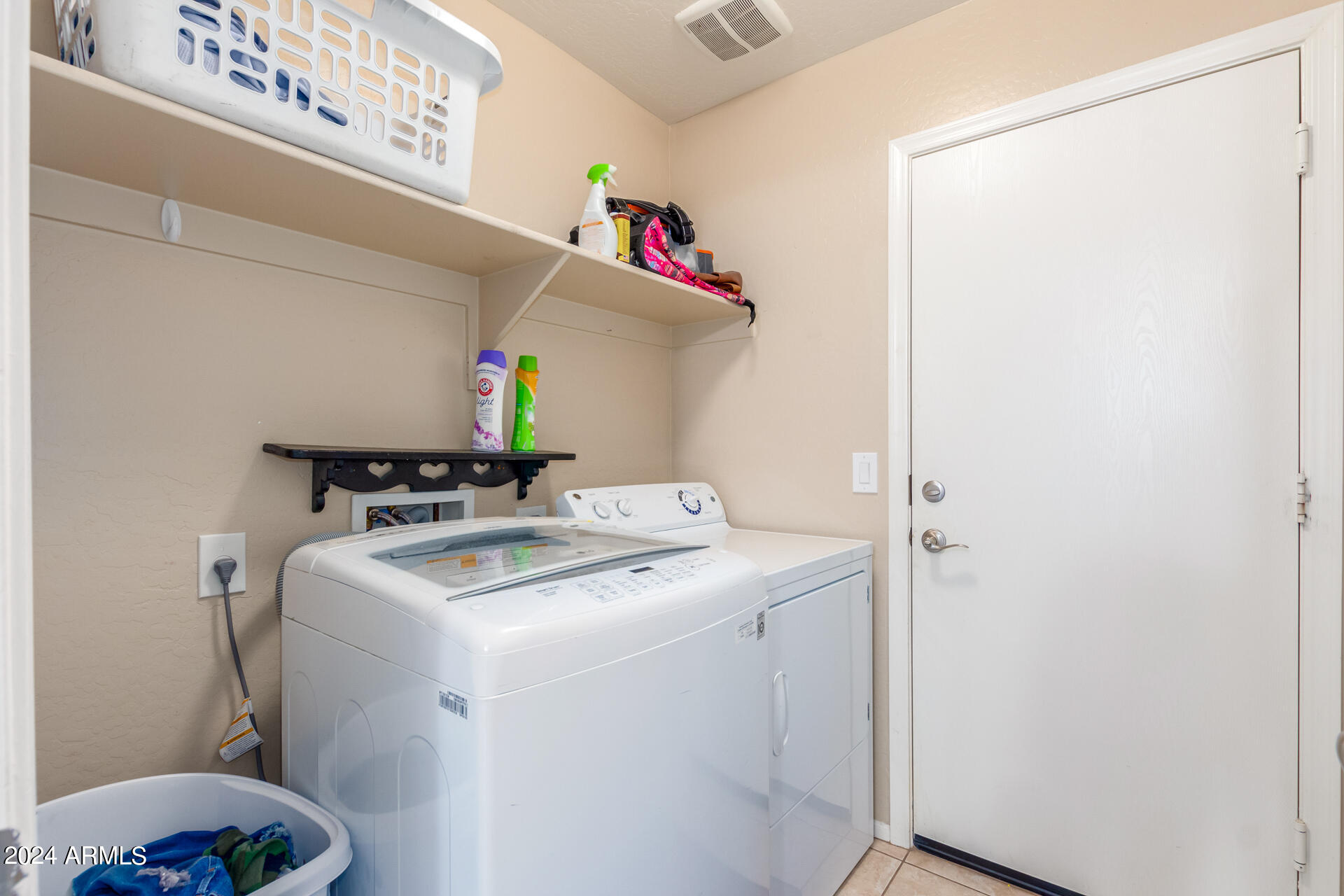 23637 W SONRISAS Street