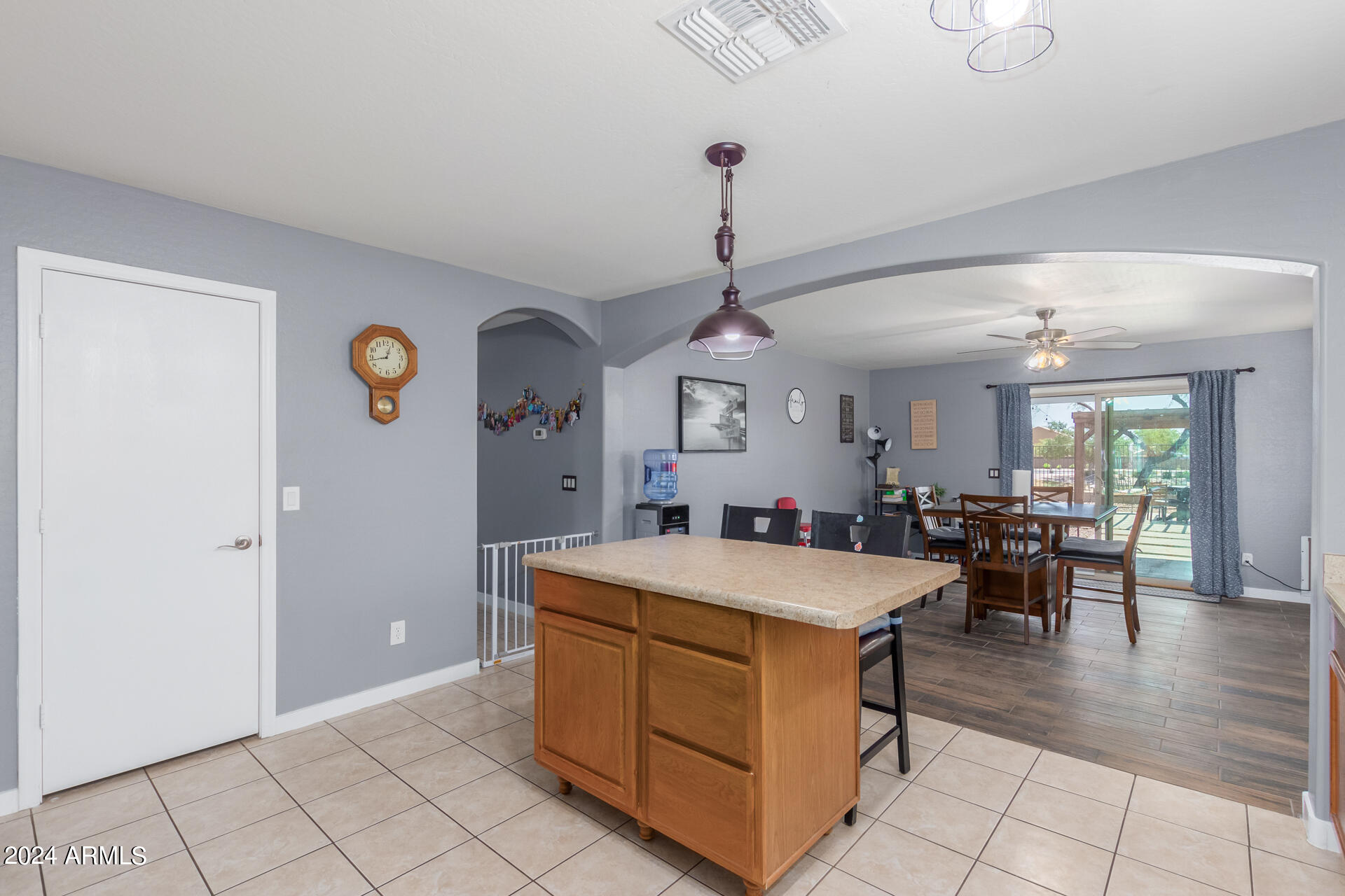 23637 W SONRISAS Street