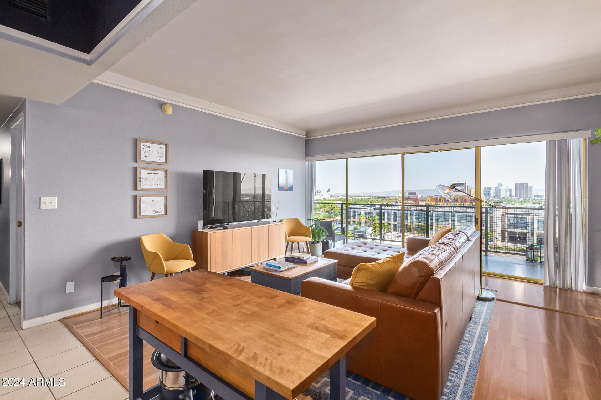 4750 N CENTRAL Avenue, 8J