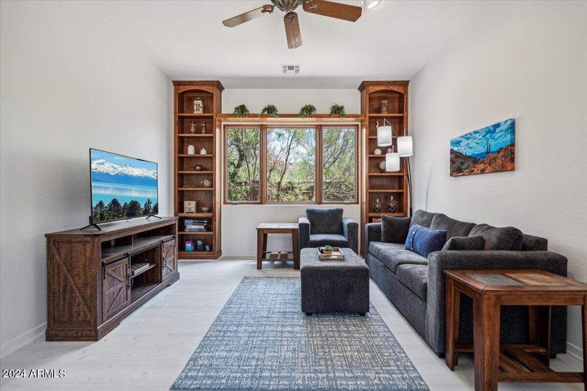 14586 E WETHERSFIELD Road