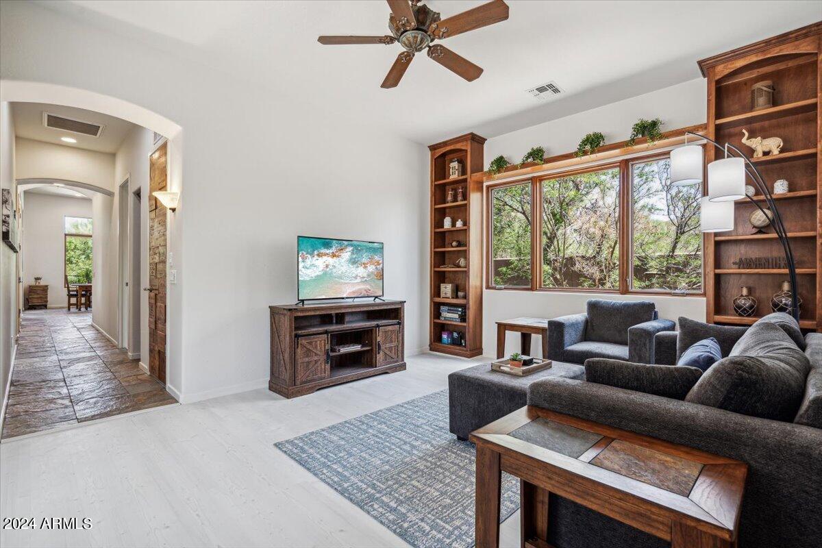 14586 E WETHERSFIELD Road