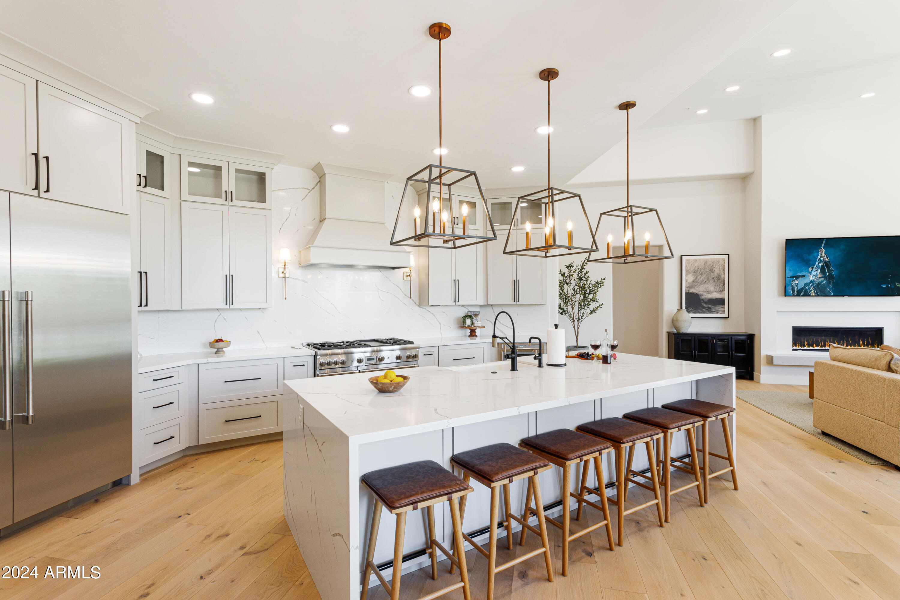 12077 E Laurel Lane