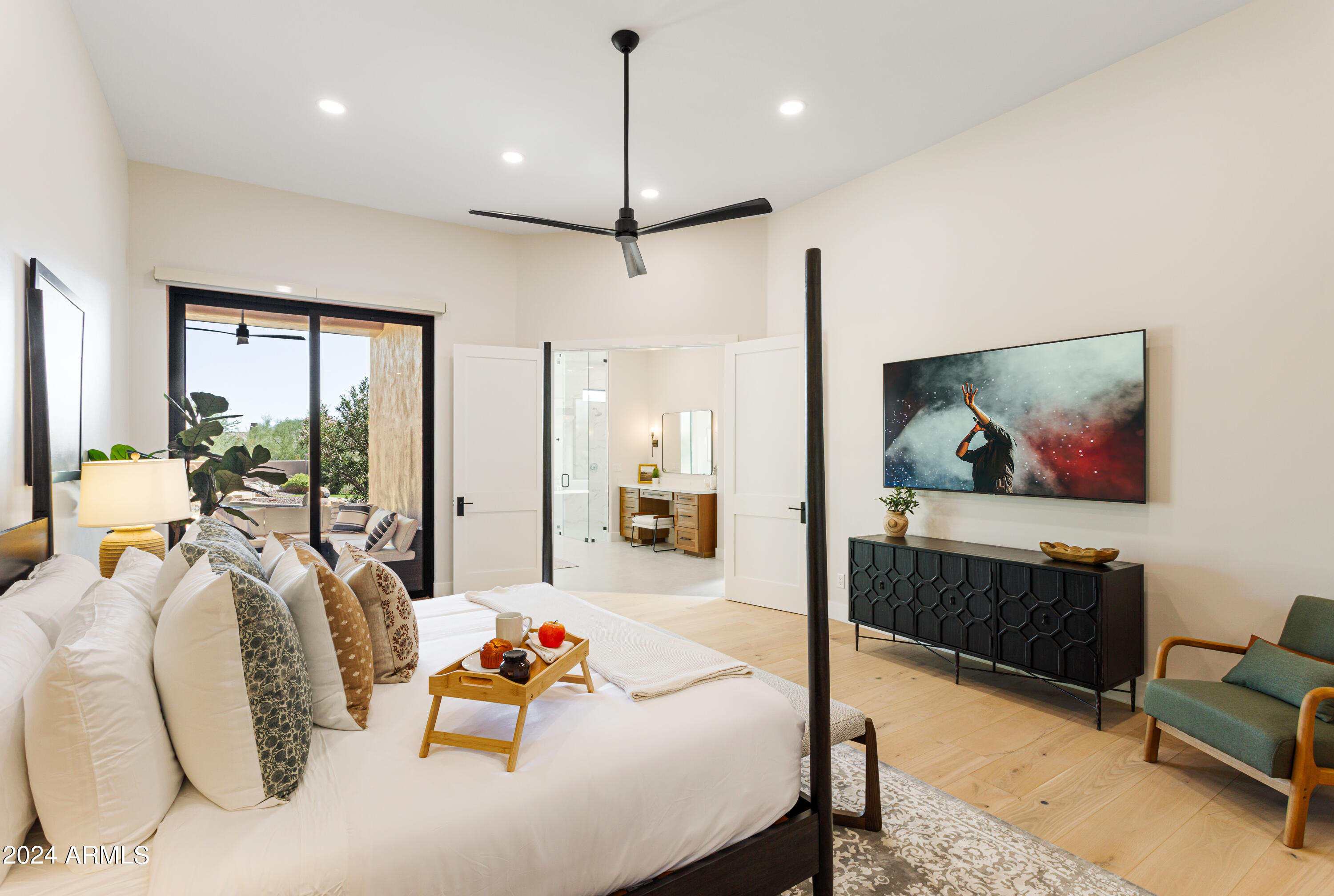12077 E Laurel Lane