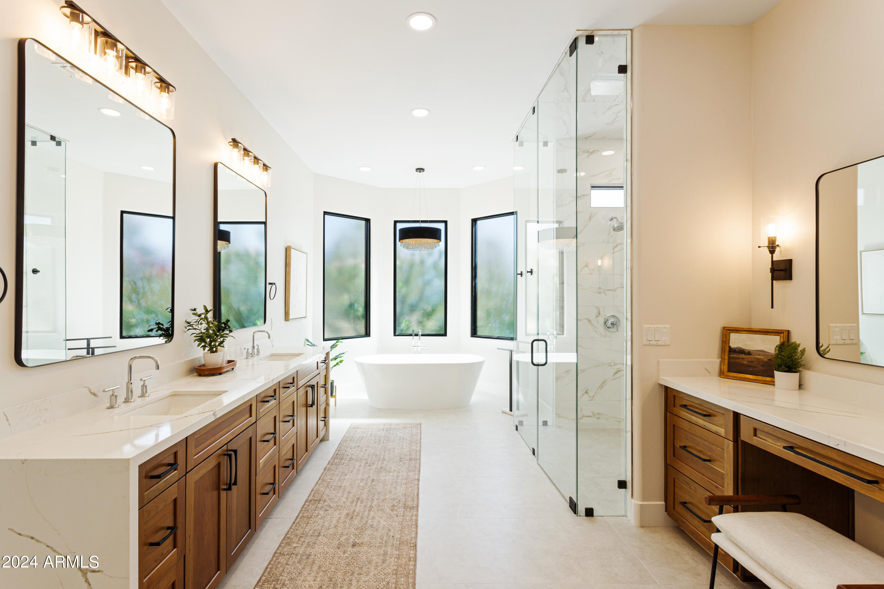 12077 E Laurel Lane
