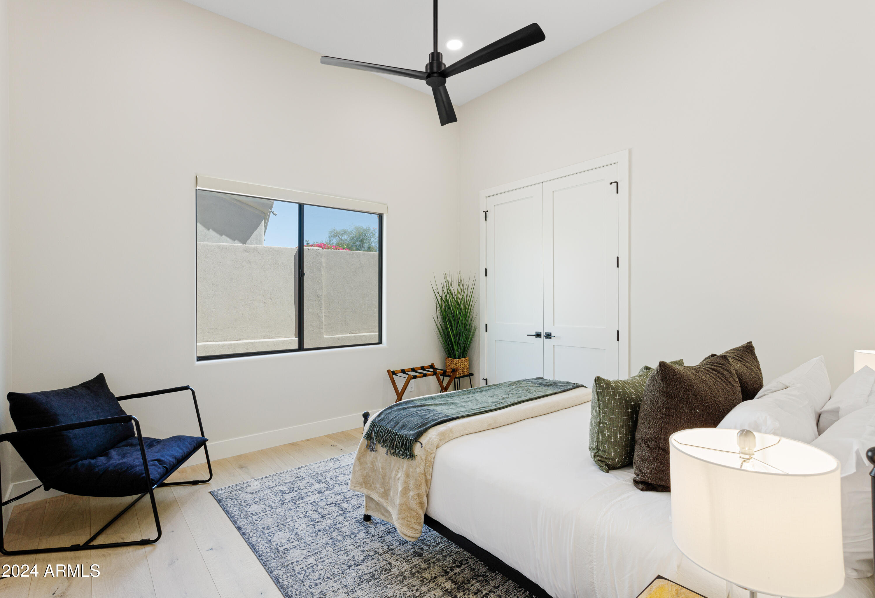 12077 E Laurel Lane