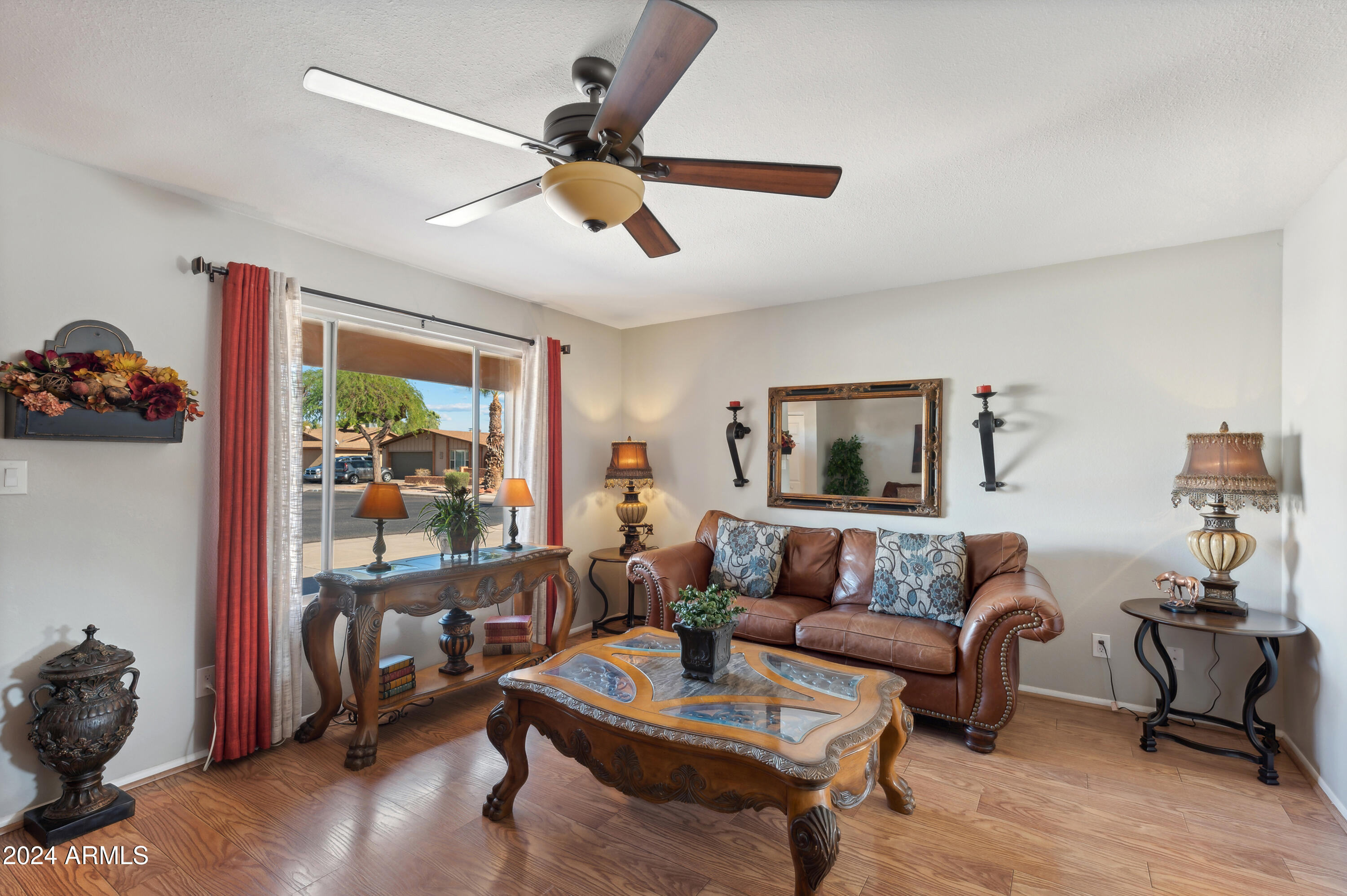 2249 W CALLE IGLESIA Avenue