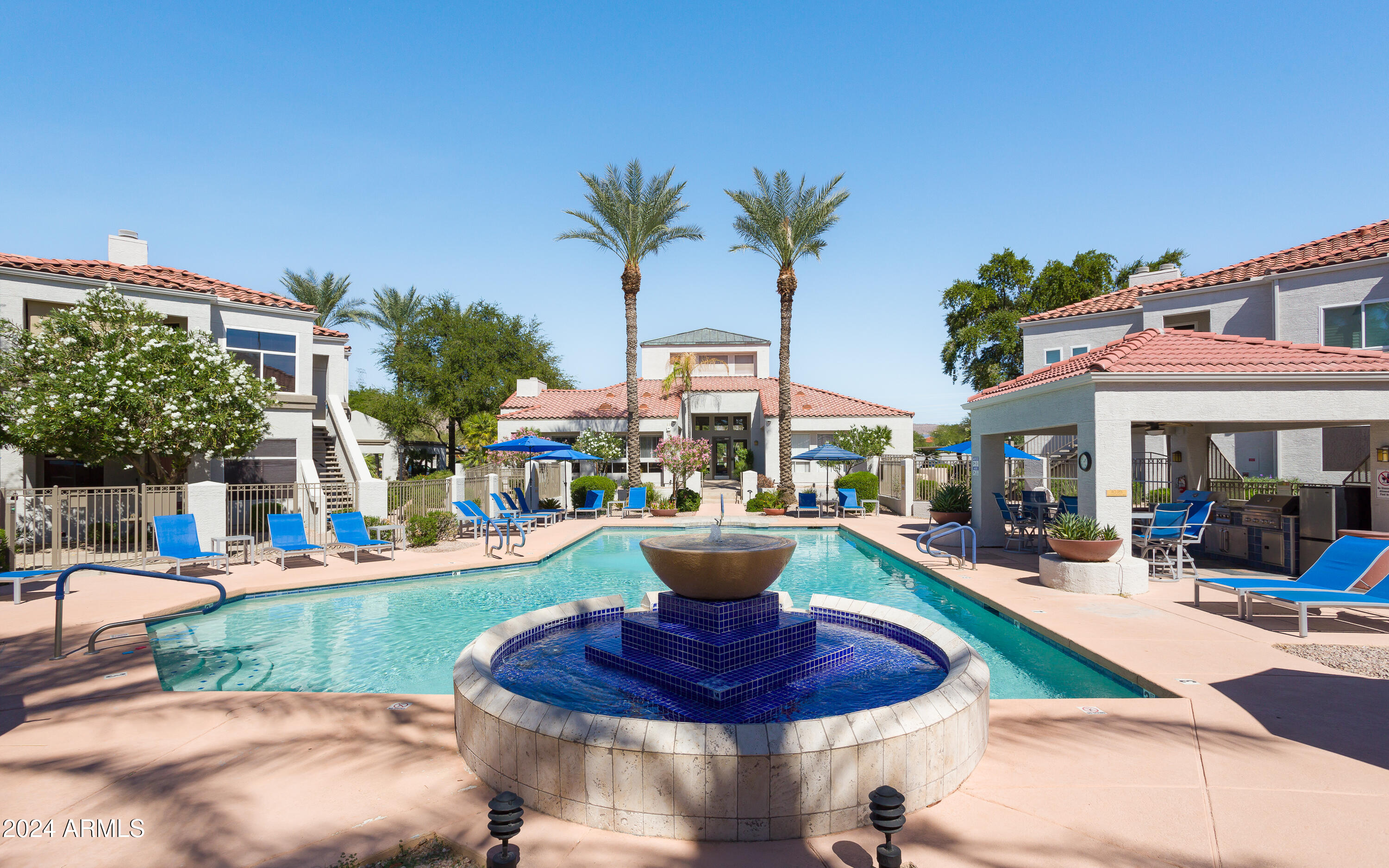 11375 E Sahuaro Drive, 1033