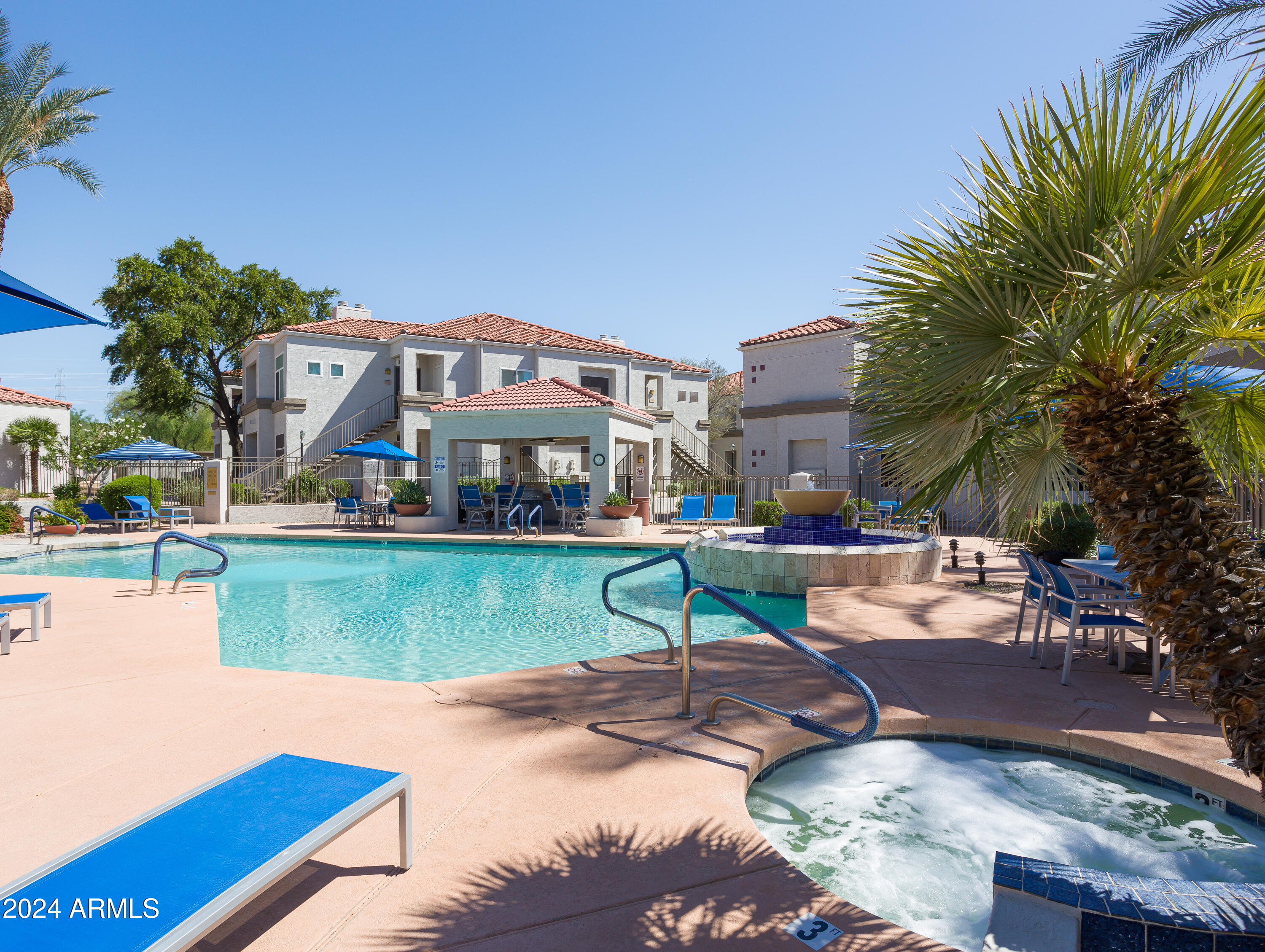 11375 E Sahuaro Drive, 1033