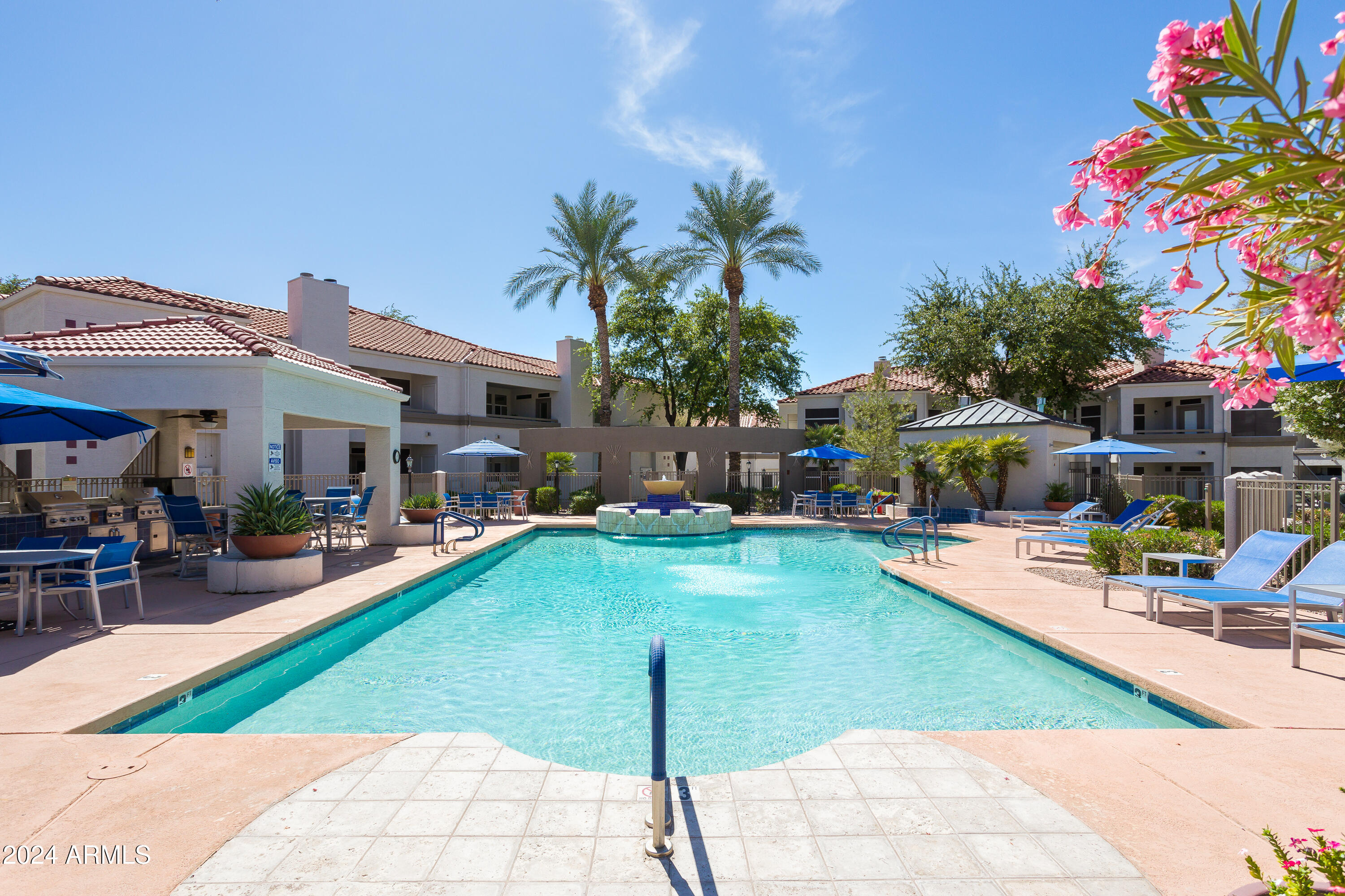 11375 E Sahuaro Drive, 1033