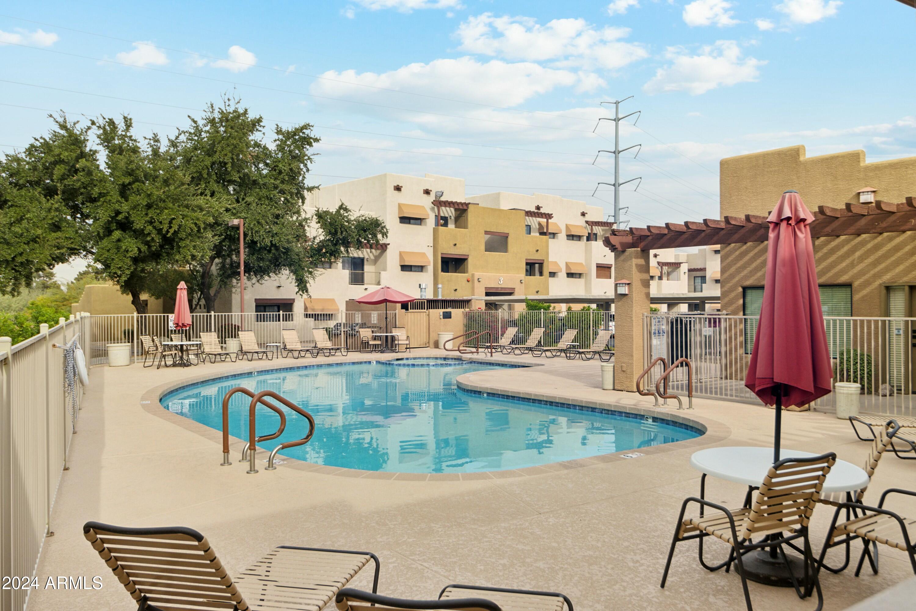 3434 E BASELINE Road, 260
