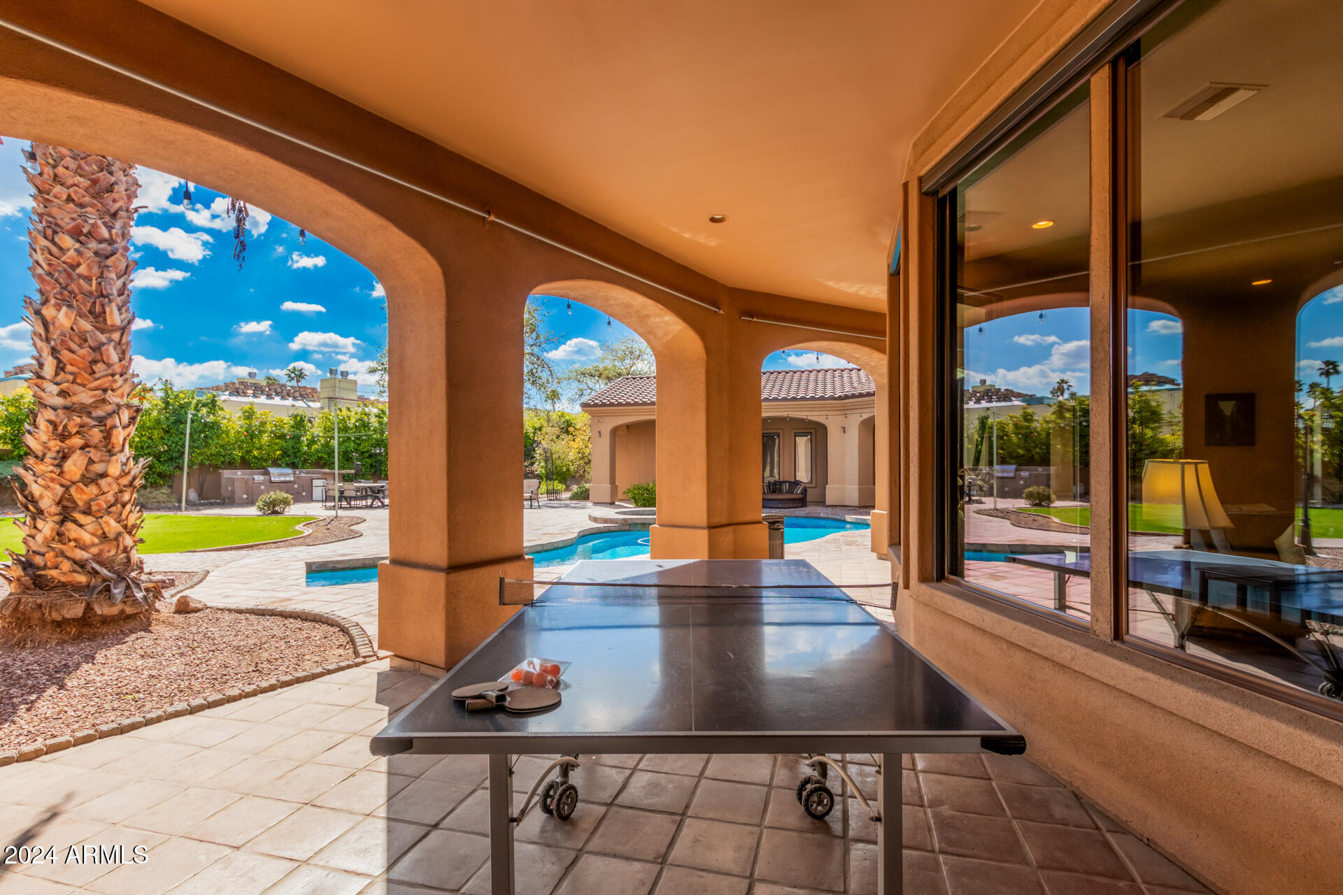 5339 E ROYAL PALM Road