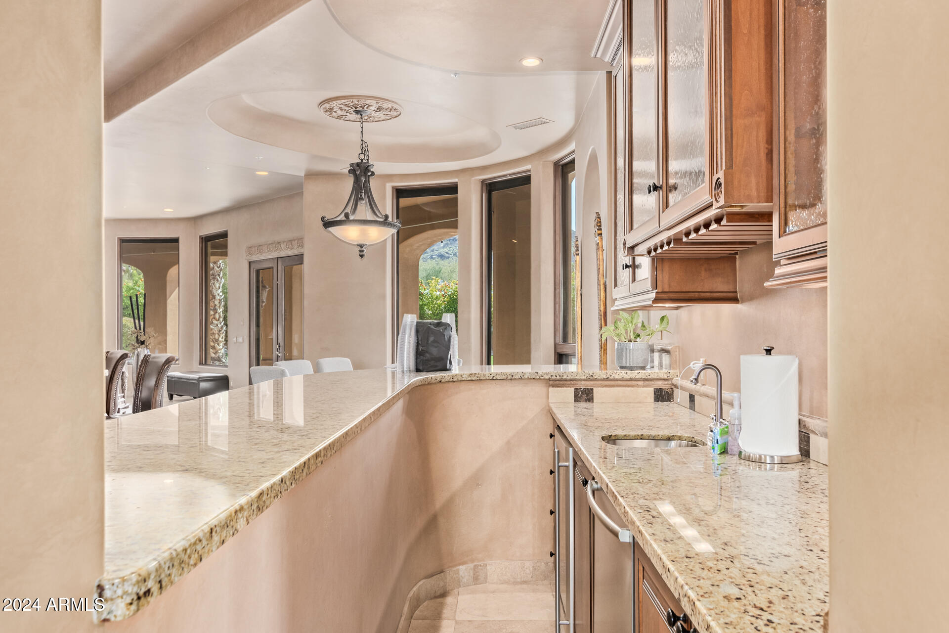 5339 E ROYAL PALM Road