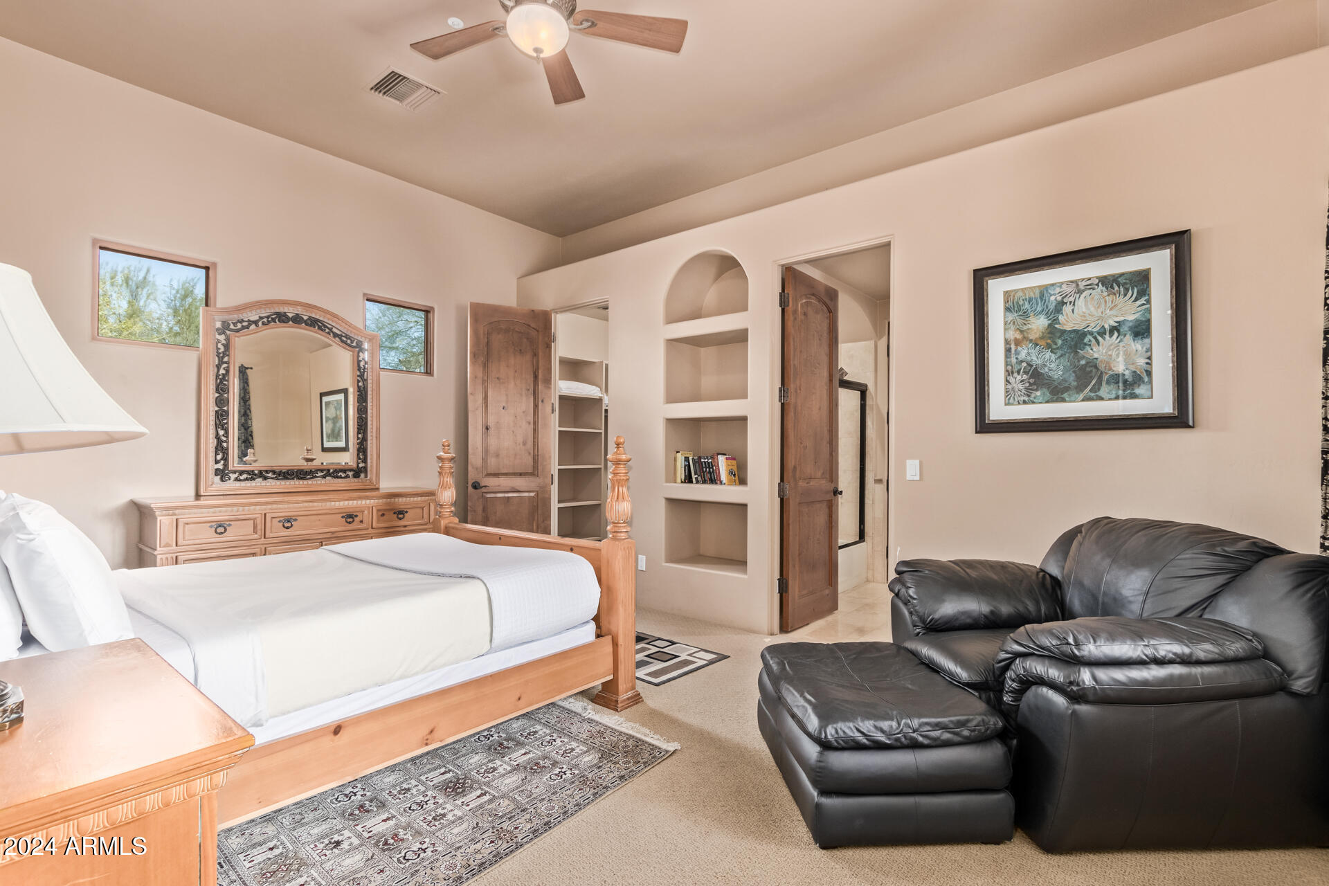 5339 E ROYAL PALM Road